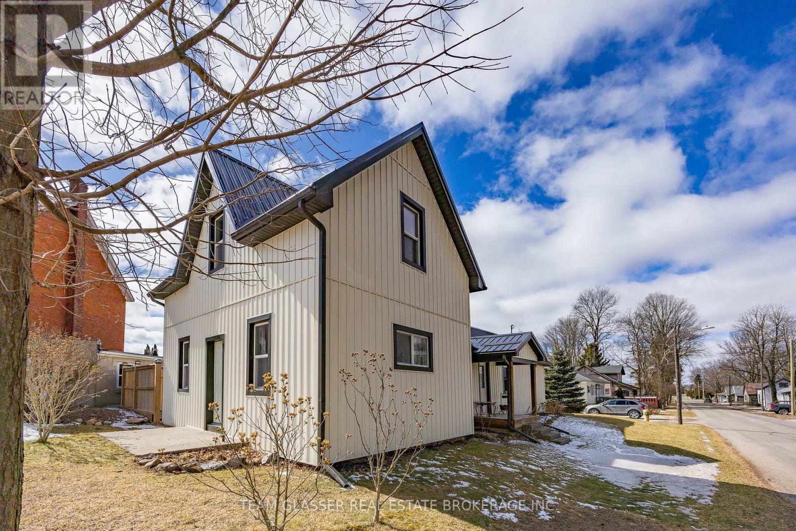 3 Adams Street, Norfolk, Ontario  N0J 1E0 - Photo 2 - X12011362