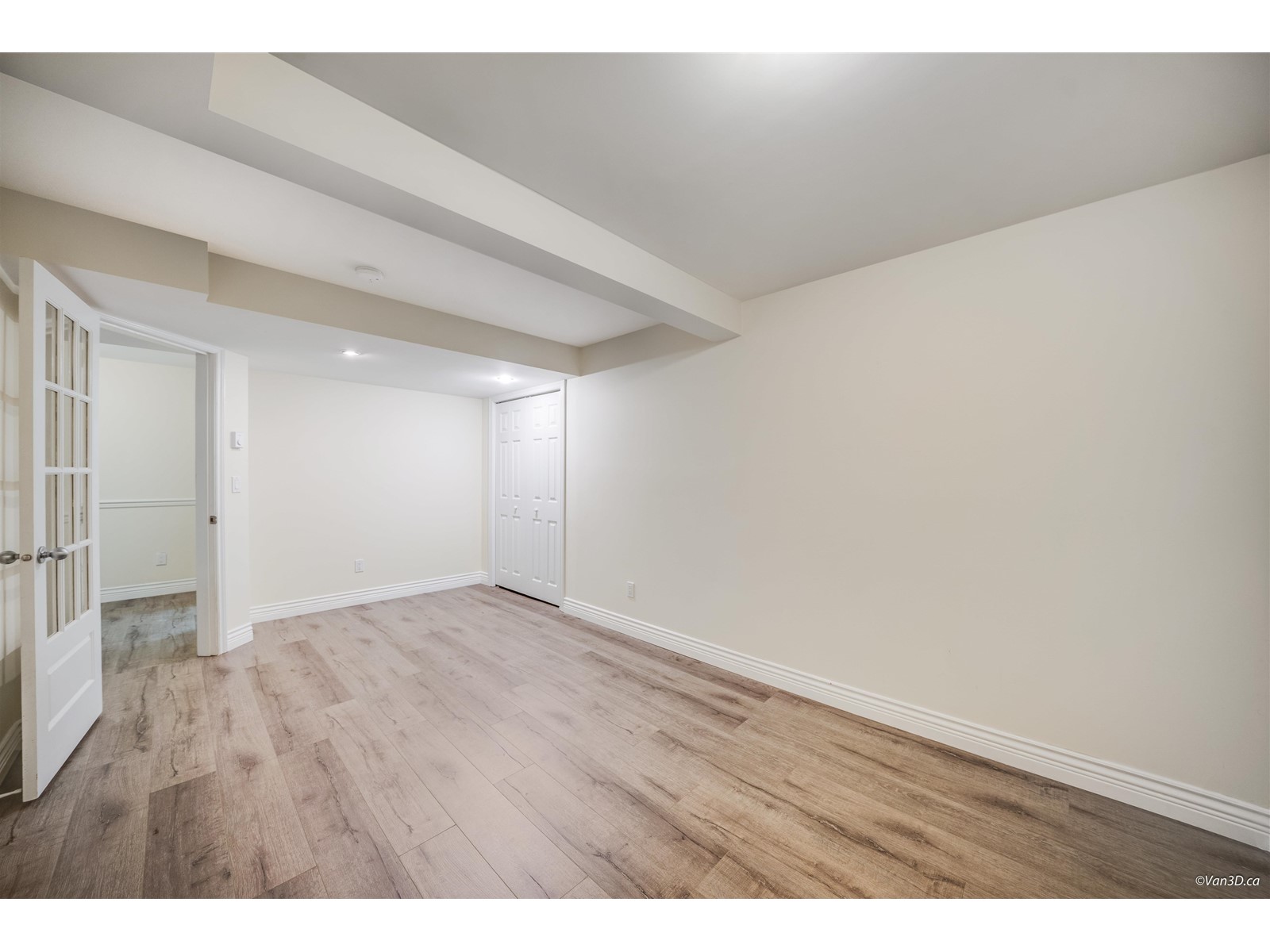Property at 35725 LEDGEVIEW DRIVE image 2
