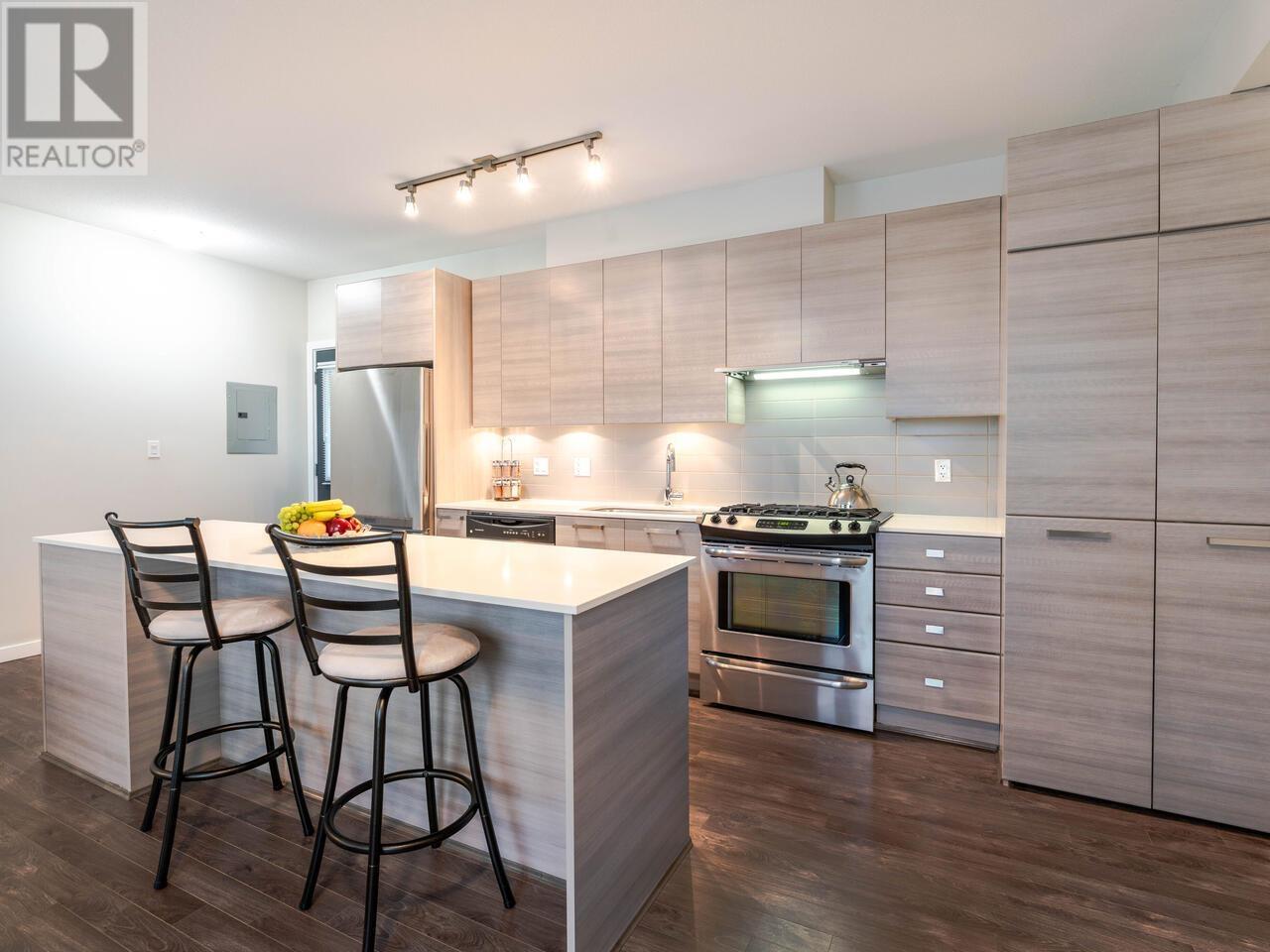 12 6965 Hastings Street, Burnaby, British Columbia  V5B 1S9 - Photo 10 - R2975858