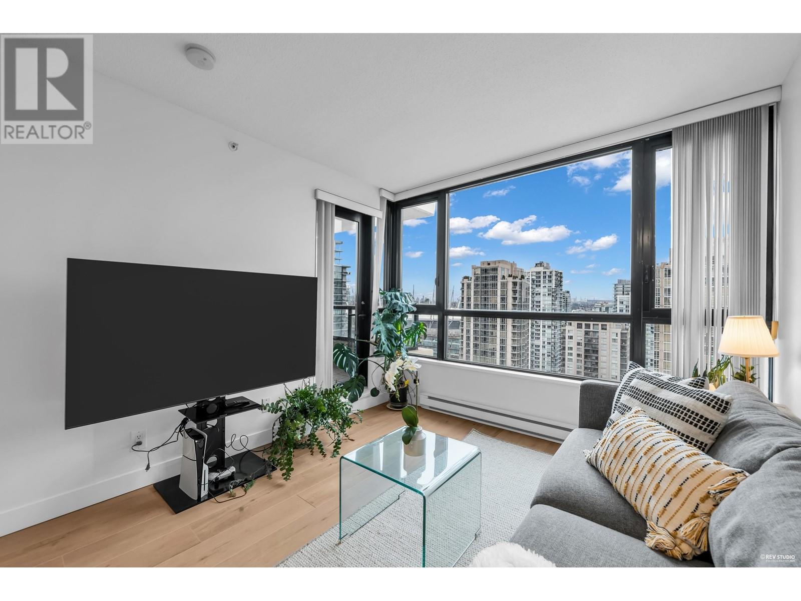 2306 977 Mainland Street, Vancouver, British Columbia  V6B 1T2 - Photo 3 - R2975859