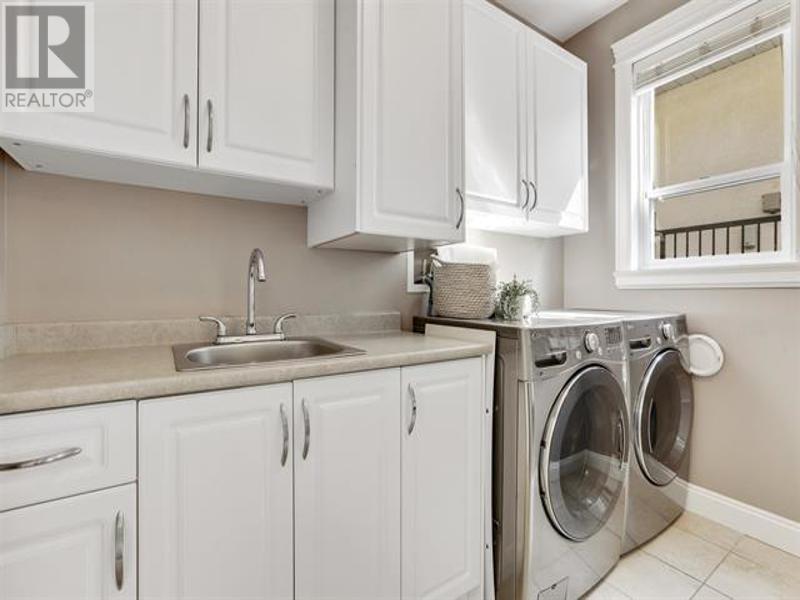 Lower 171 W Kings Road, North Vancouver, British Columbia  V7N 2L7 - Photo 5 - R2975823