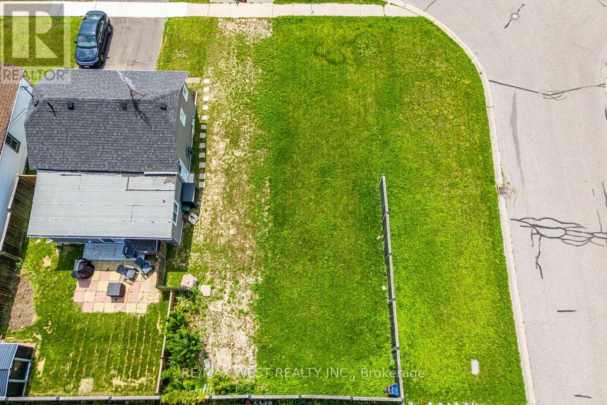 336 Annapolis Avenue, Oshawa, Ontario  L1J 2X9 - Photo 6 - E12011268