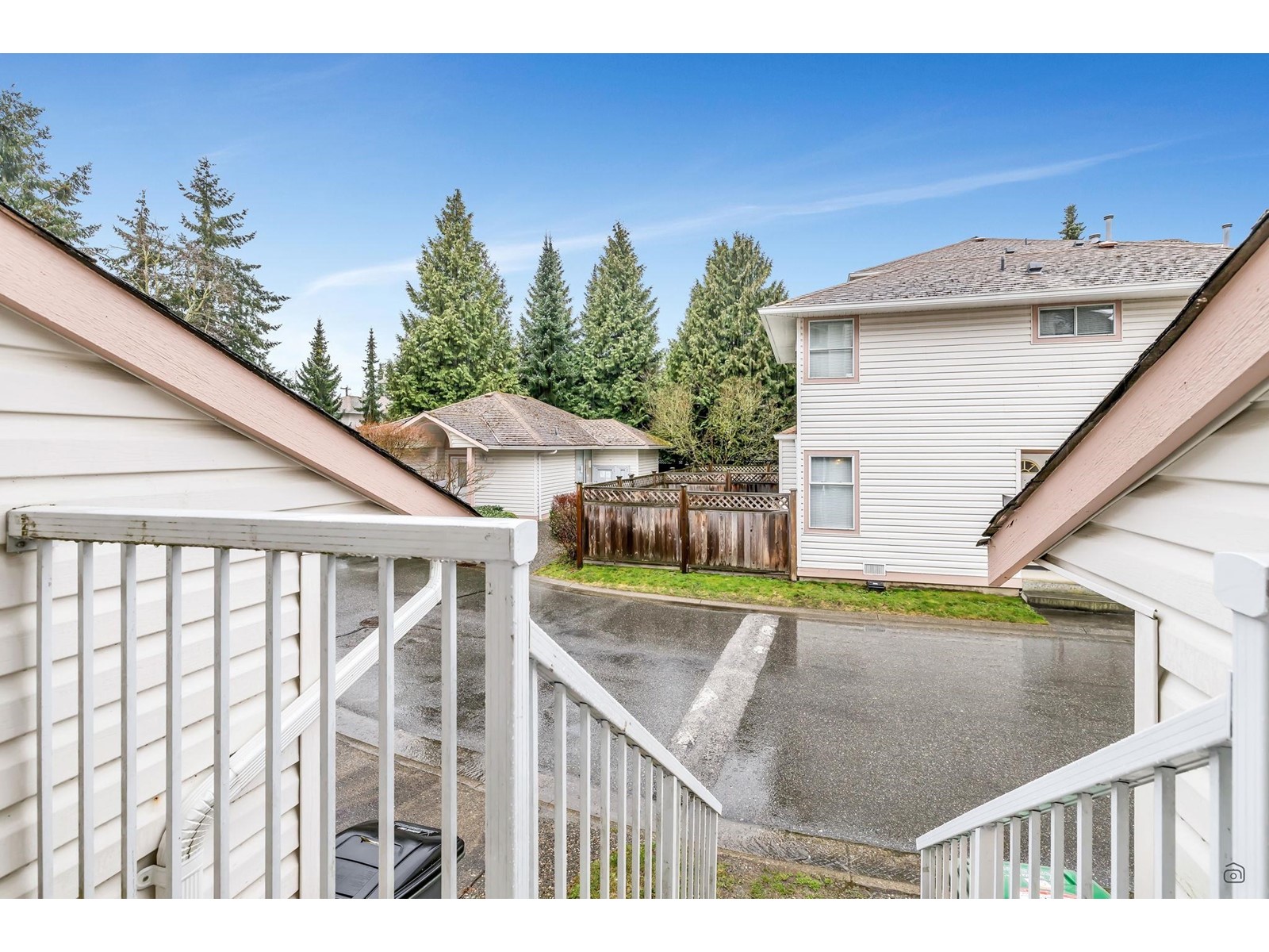 Property at 14 7140 132 STREET image 4