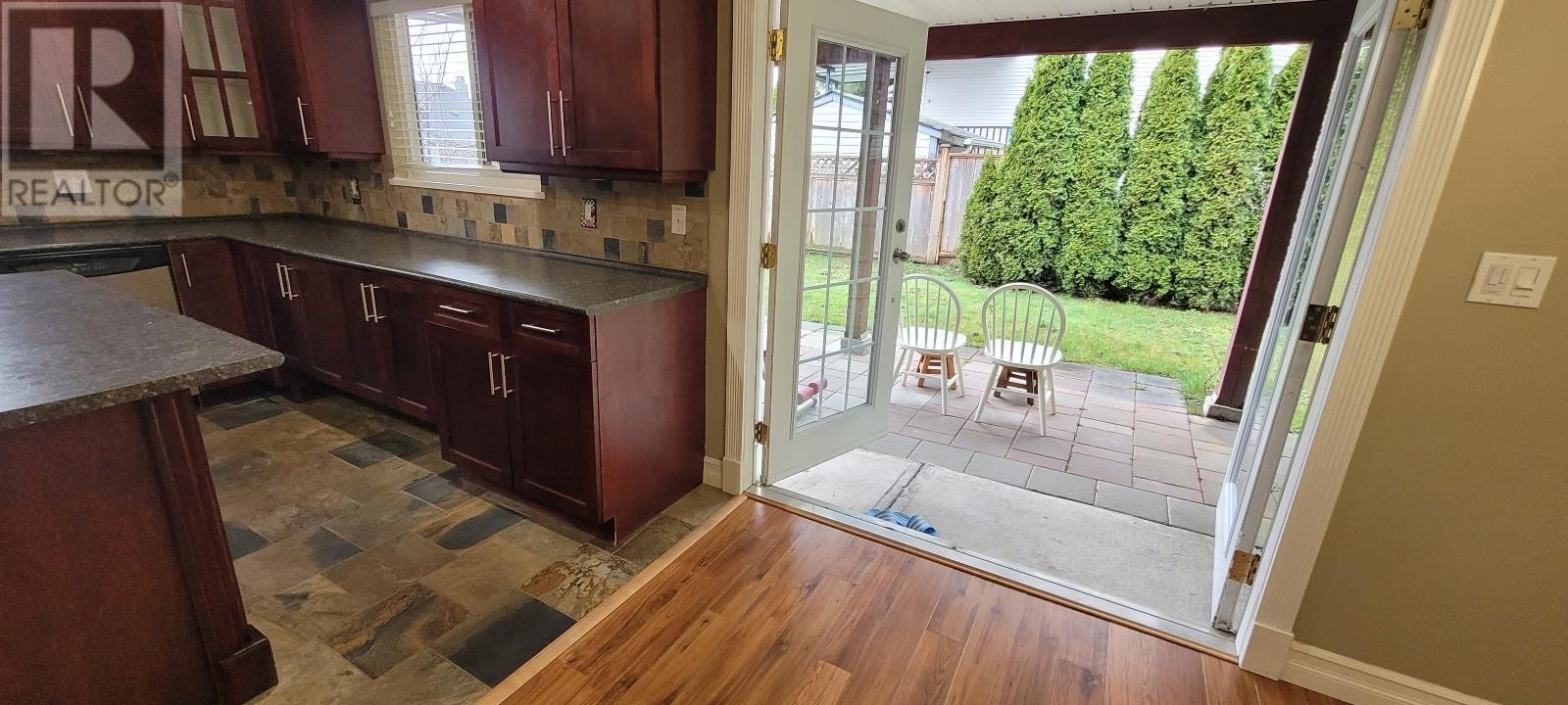 316 Begin St, Coquitlam, British Columbia  V3K 4V8 - Photo 28 - R2975709