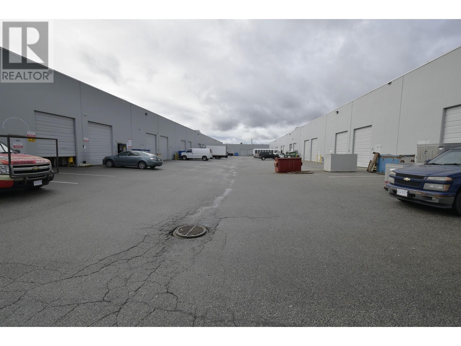 Listing Picture 10 of 20 : 160 2268 NO. 5 ROAD, Richmond / 烈治文 - 魯藝地產 Yvonne Lu Group - MLS Medallion Club Member