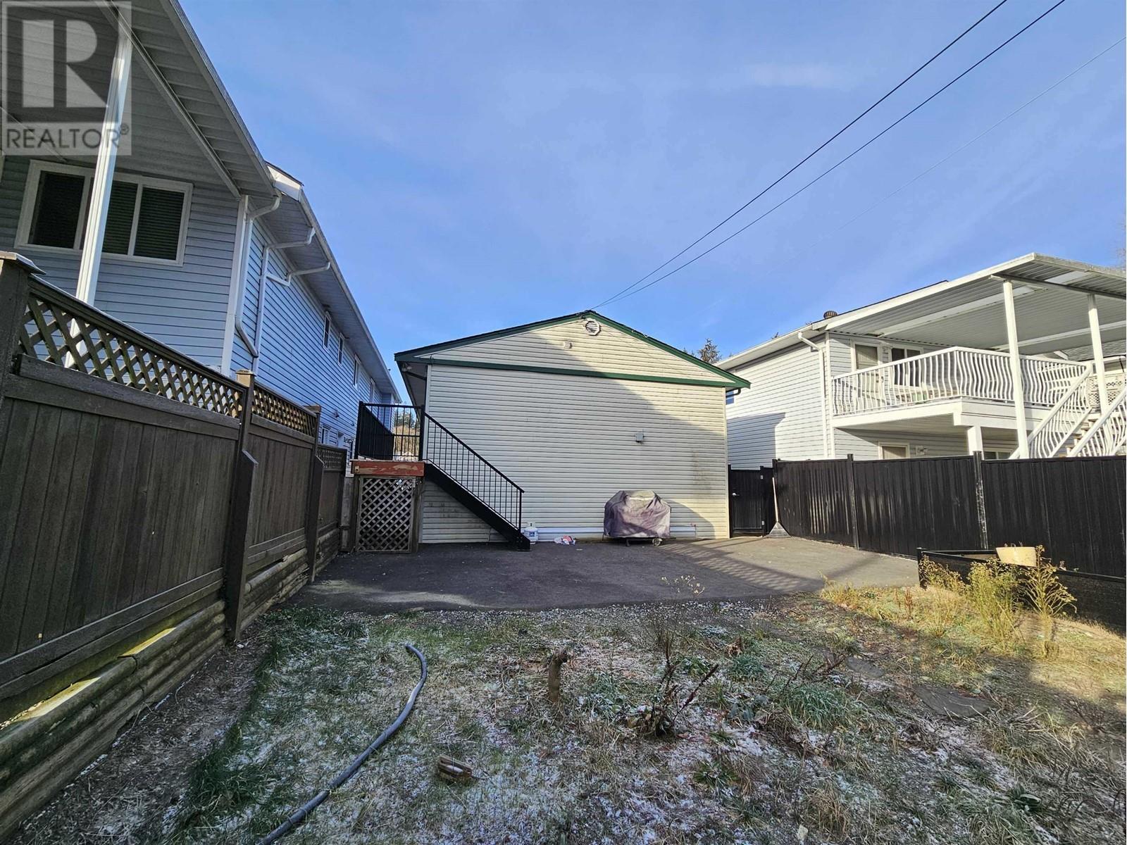 3656 Sefton Street, Port Coquitlam, British Columbia  V3B 3R3 - Photo 11 - R2975108