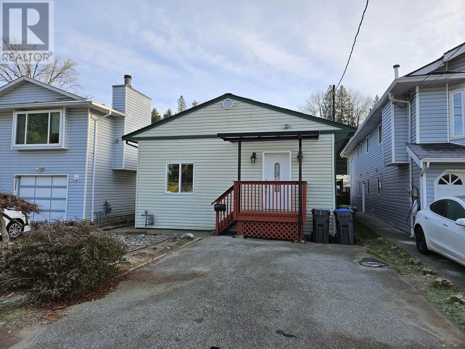3656 Sefton Street, Port Coquitlam, British Columbia  V3B 3R3 - Photo 10 - R2975108
