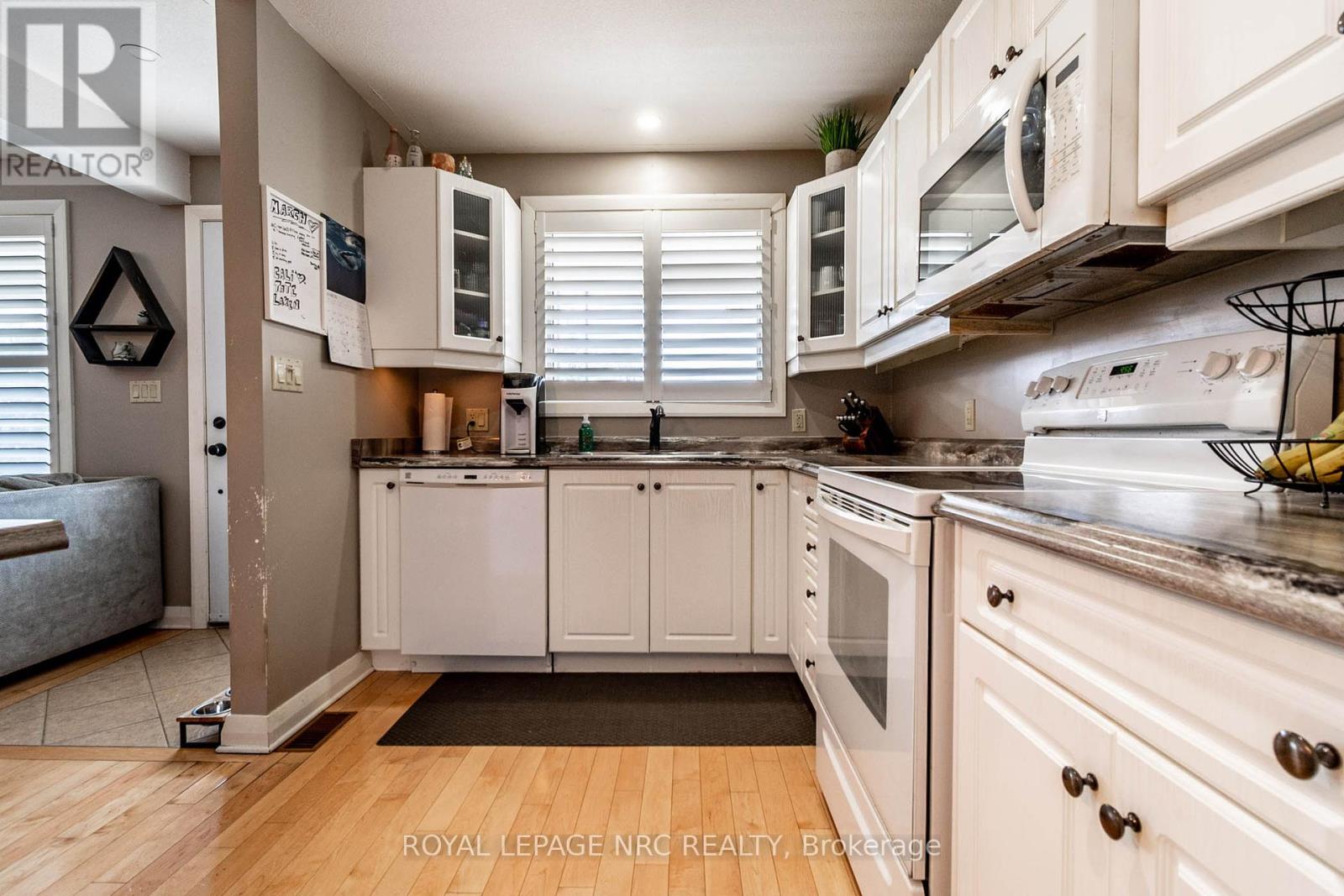 Property at 507 SUGARLOAF STREET image 4
