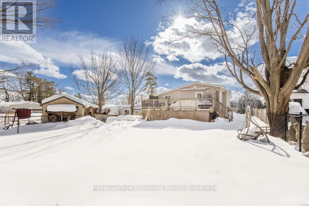 53 Lakeshore Road W, Oro-Medonte, Ontario  L0L 2E0 - Photo 34 - S12011382