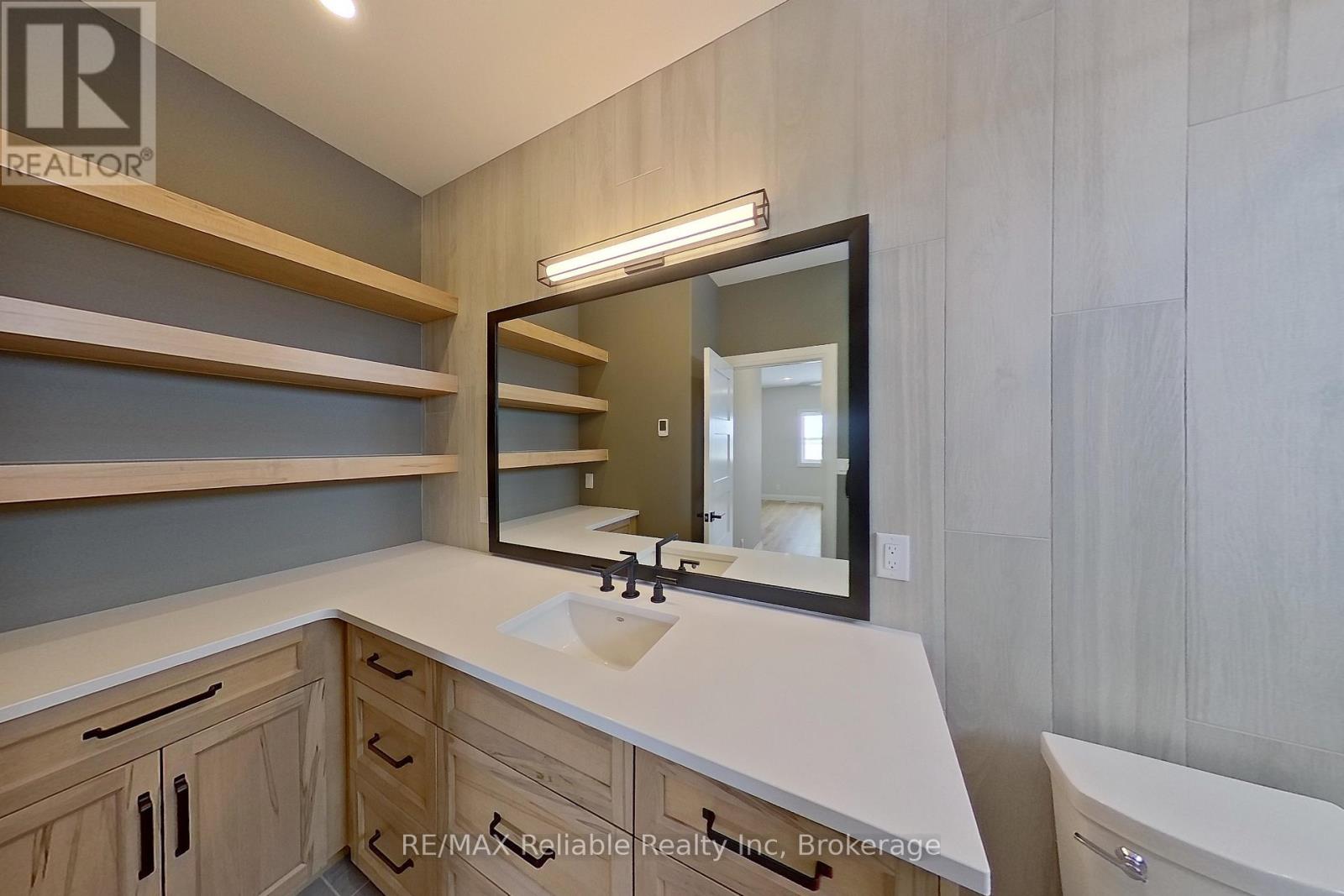 73590 Irene Crescent, Bluewater (Hay), Ontario  N0M 2T0 - Photo 25 - X12011395