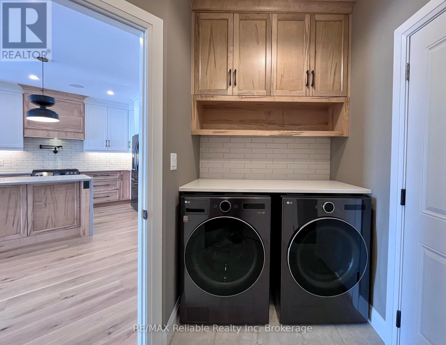 73590 Irene Crescent, Bluewater (Hay), Ontario  N0M 2T0 - Photo 37 - X12011395