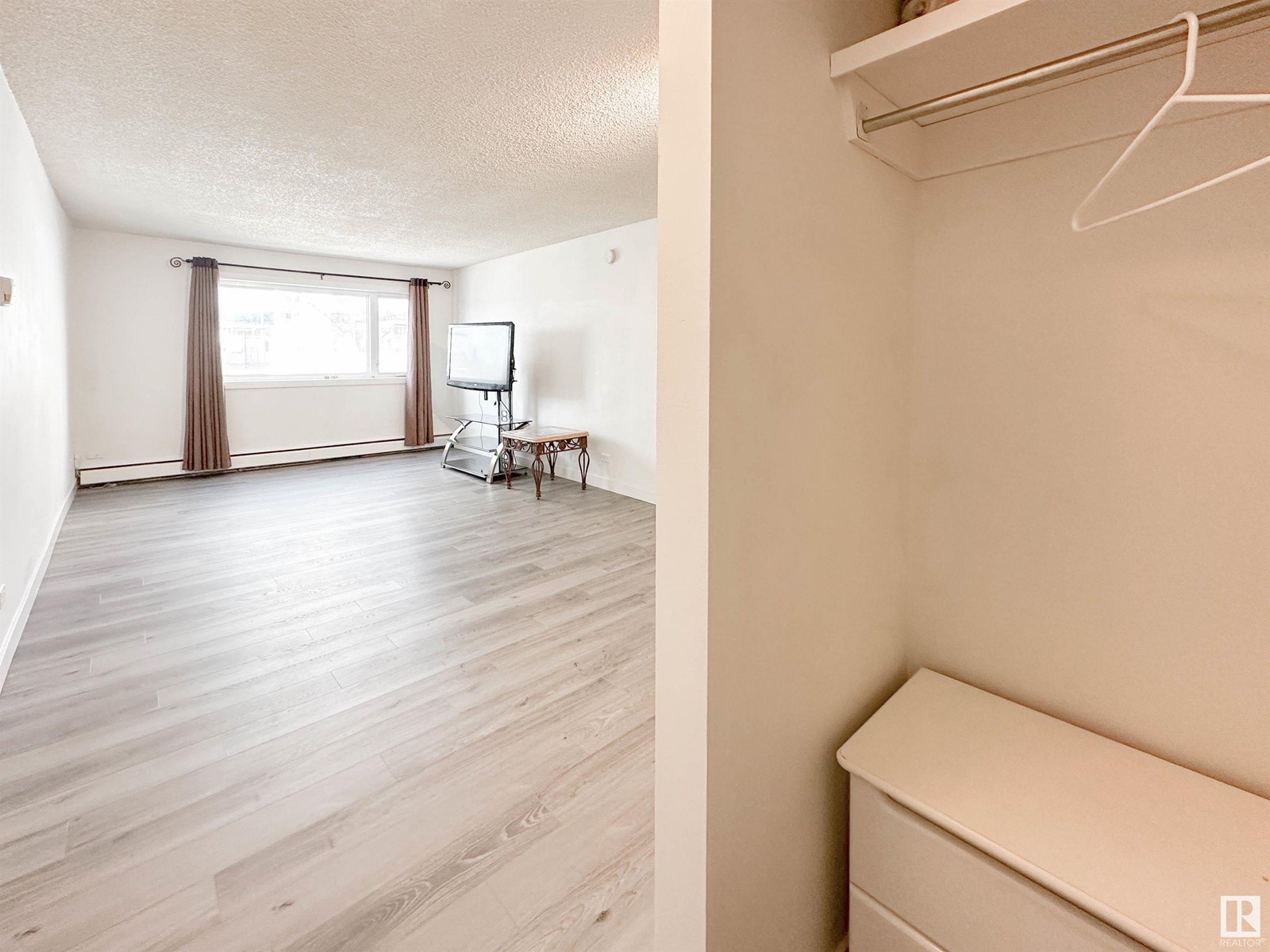 Property at #602 9710 105 ST NW image 3