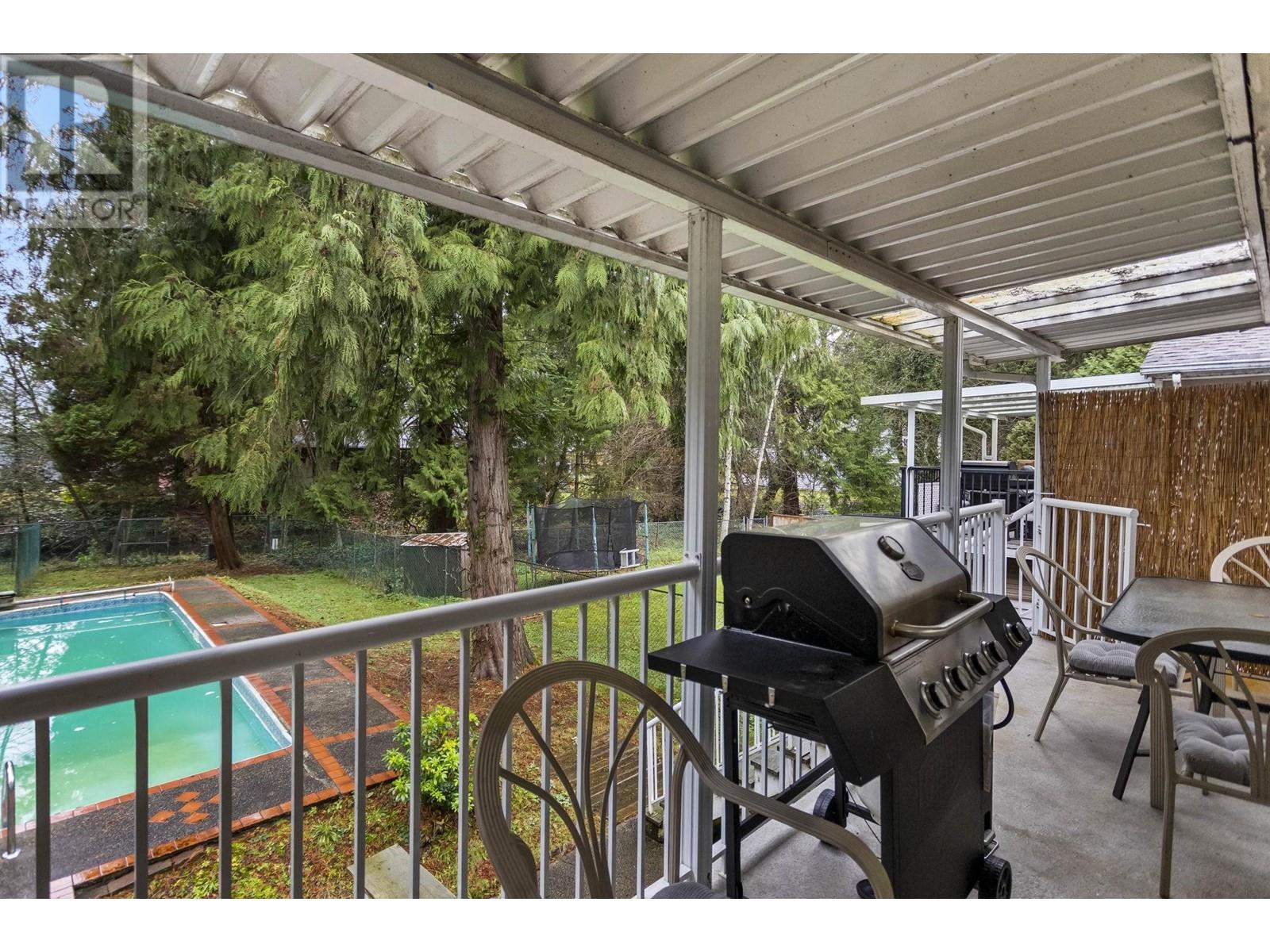 3131 Raleigh Street, Port Coquitlam, British Columbia  V3C 3J3 - Photo 33 - R2957304