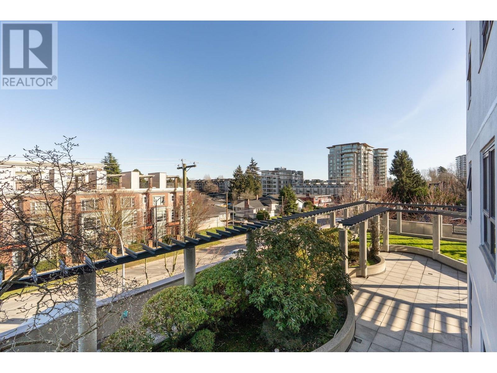 Listing Picture 11 of 12 : 407 6611 COONEY ROAD, Richmond / 烈治文 - 魯藝地產 Yvonne Lu Group - MLS Medallion Club Member