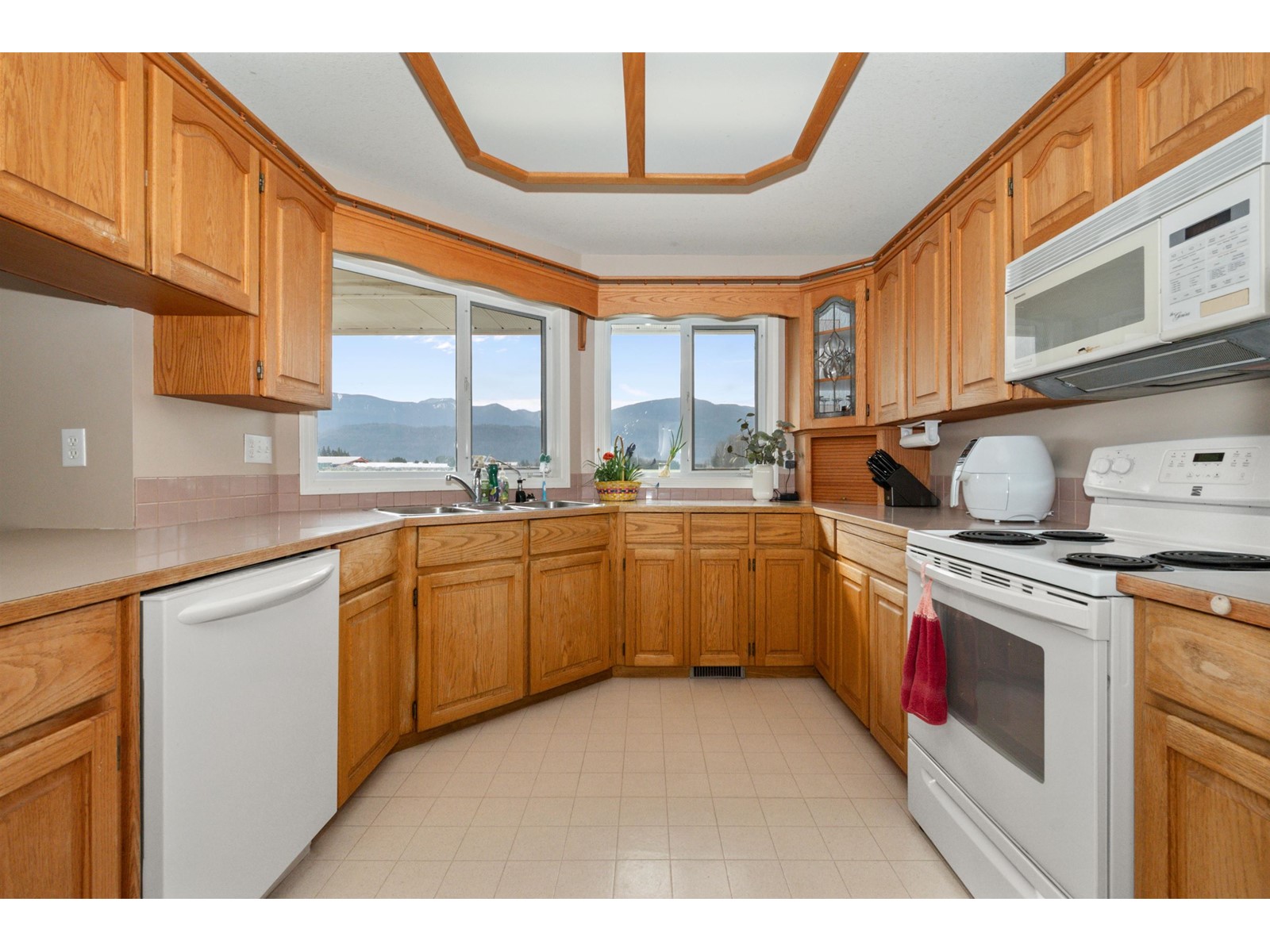 43840 Adams Road, Greendale, Chilliwack, British Columbia  V2R 4L1 - Photo 10 - R2975491