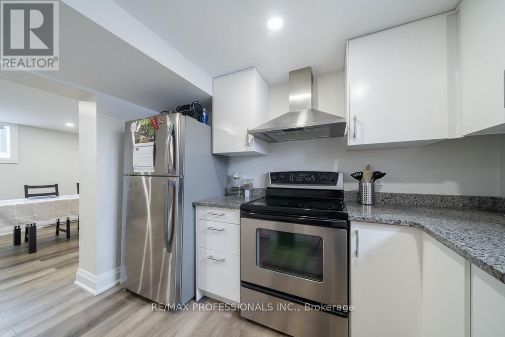 Basement - 2106 Sunnydale Drive, Burlington, Ontario  L7P 1E7 - Photo 10 - W12011272
