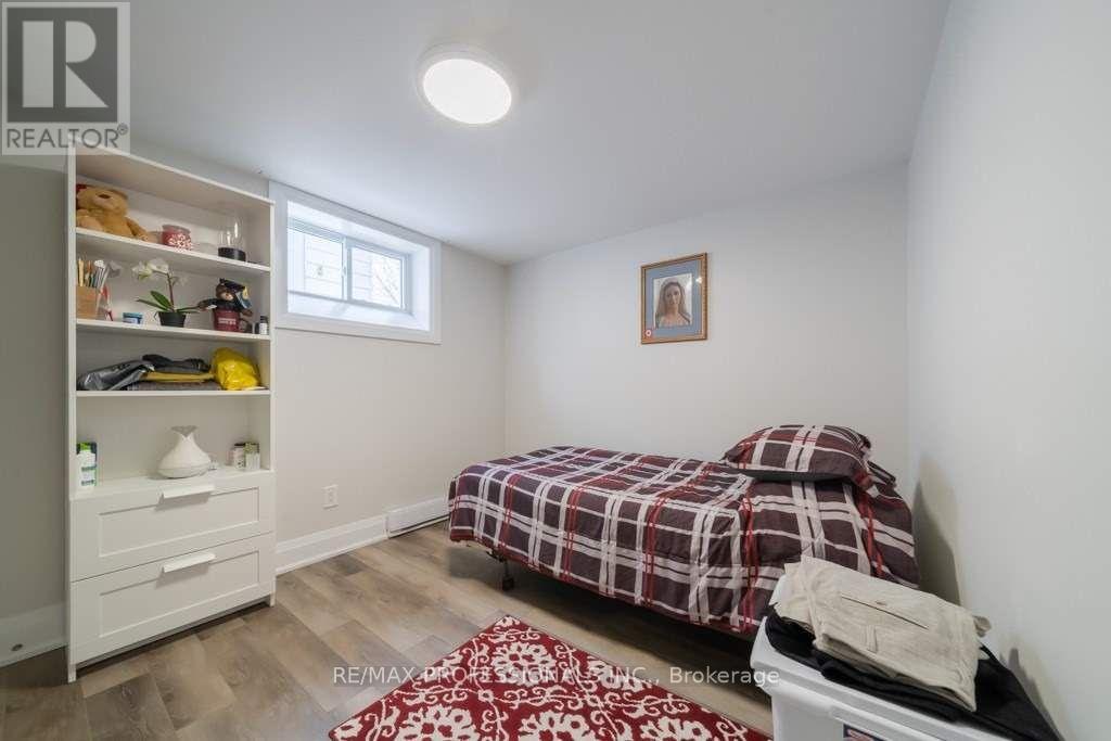 Basement - 2106 Sunnydale Drive, Burlington, Ontario  L7P 1E7 - Photo 13 - W12011272