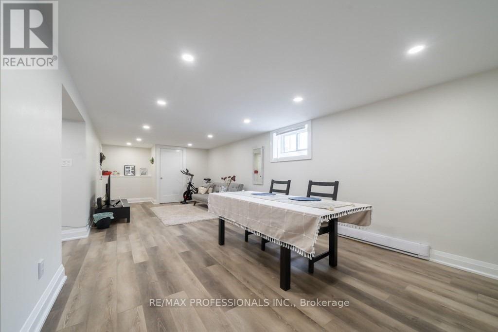 Basement - 2106 Sunnydale Drive, Burlington, Ontario  L7P 1E7 - Photo 7 - W12011272