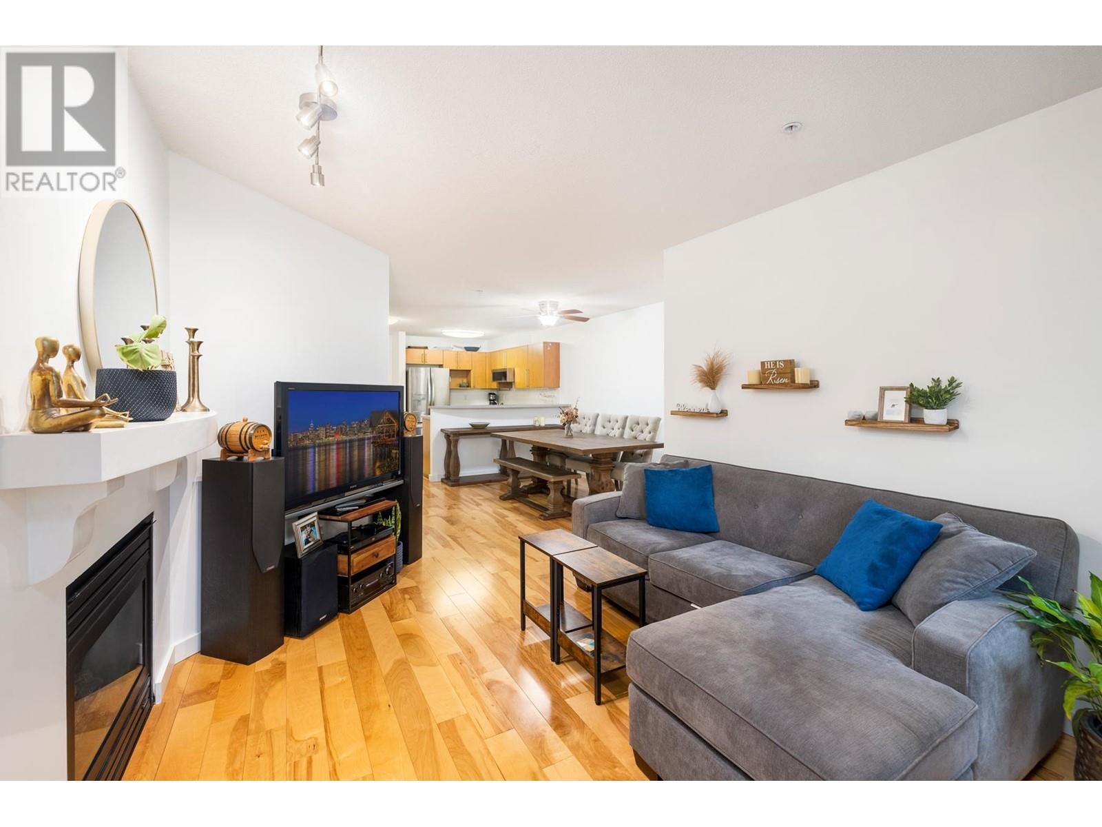 104 1150 E 29th Street, North Vancouver, British Columbia  V7K 3E2 - Photo 3 - R2975889