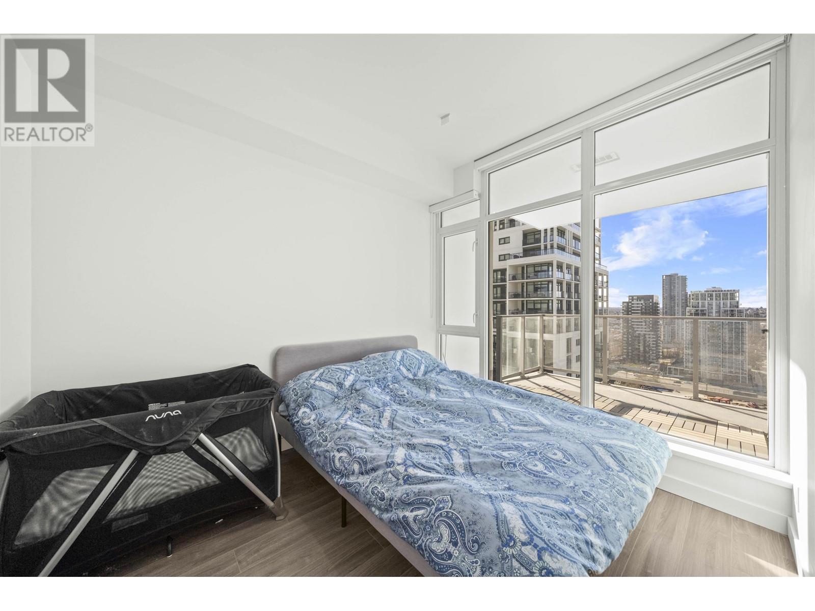 Listing Picture 10 of 27 : 2208 2311 BETA AVENUE, Burnaby / 本拿比 - 魯藝地產 Yvonne Lu Group - MLS Medallion Club Member