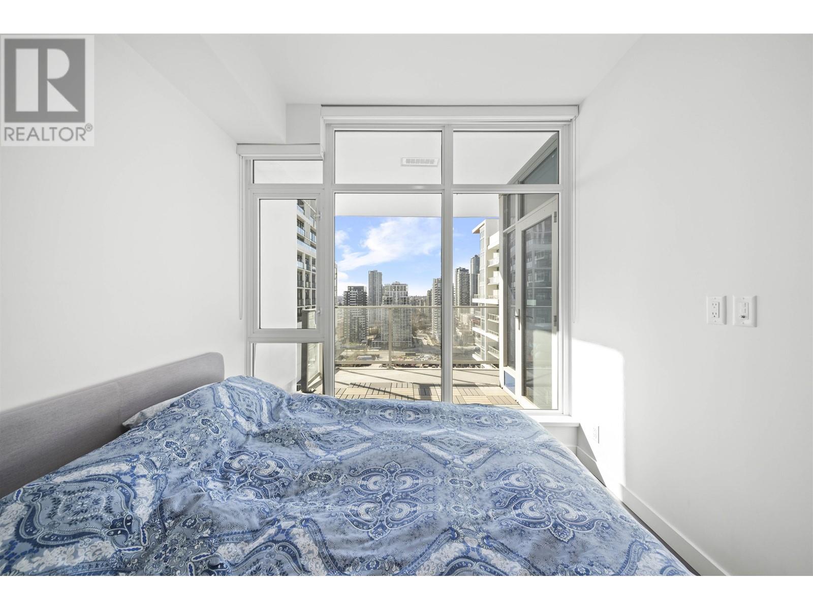 Listing Picture 11 of 27 : 2208 2311 BETA AVENUE, Burnaby / 本拿比 - 魯藝地產 Yvonne Lu Group - MLS Medallion Club Member