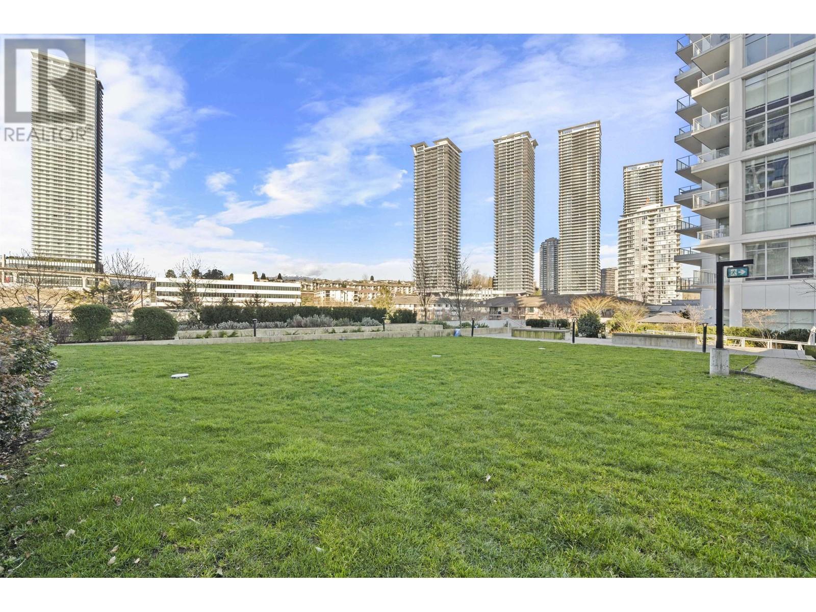 Listing Picture 23 of 27 : 2208 2311 BETA AVENUE, Burnaby / 本拿比 - 魯藝地產 Yvonne Lu Group - MLS Medallion Club Member