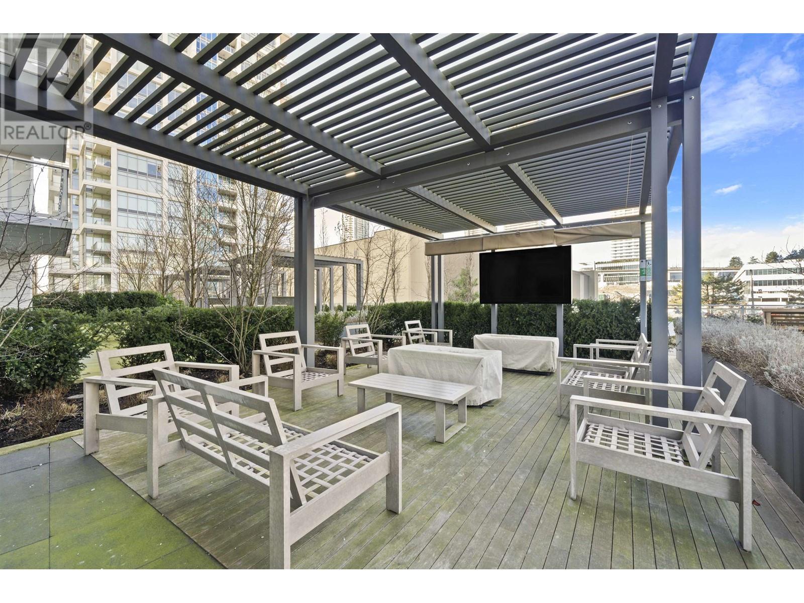 Listing Picture 25 of 27 : 2208 2311 BETA AVENUE, Burnaby / 本拿比 - 魯藝地產 Yvonne Lu Group - MLS Medallion Club Member