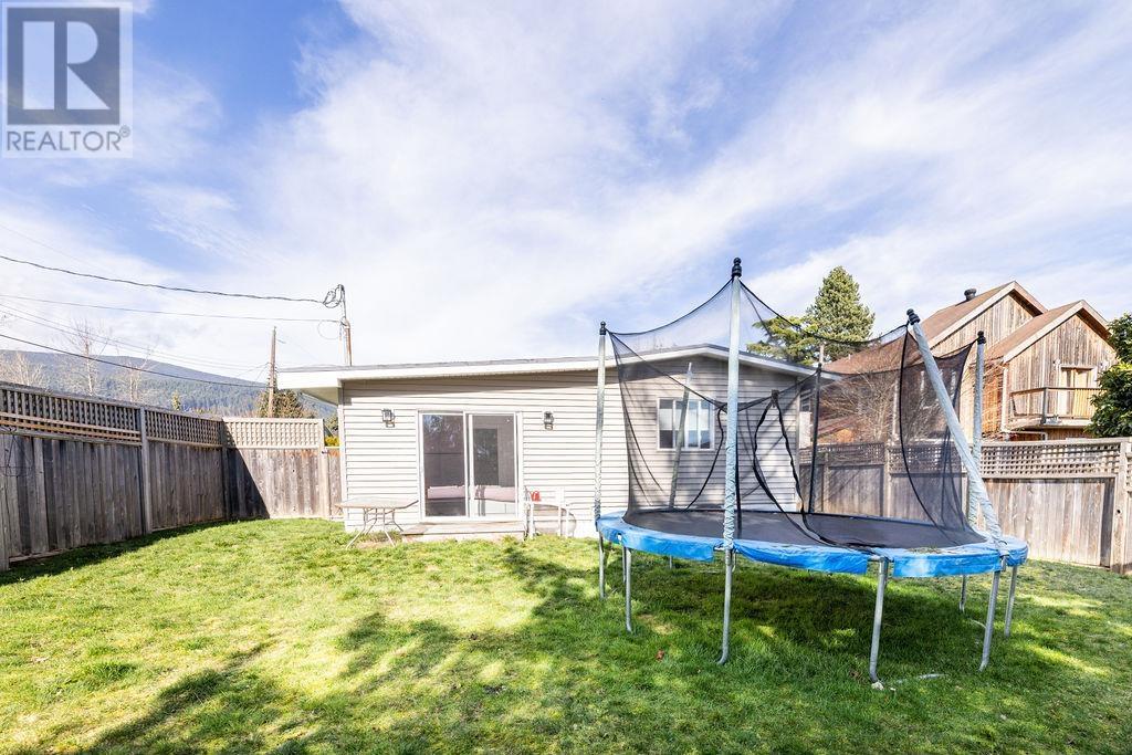 763 TRICKLEBROOK WAY