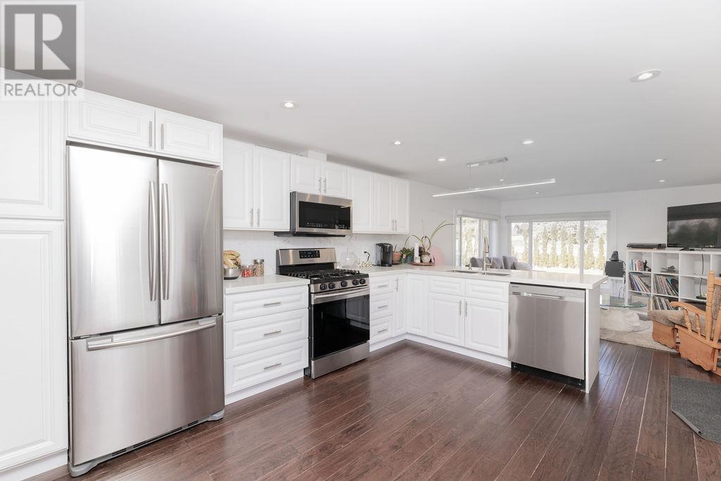 763 TRICKLEBROOK WAY