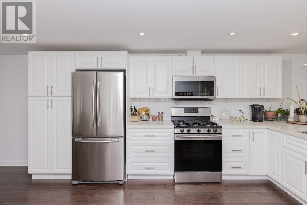 763 TRICKLEBROOK WAY