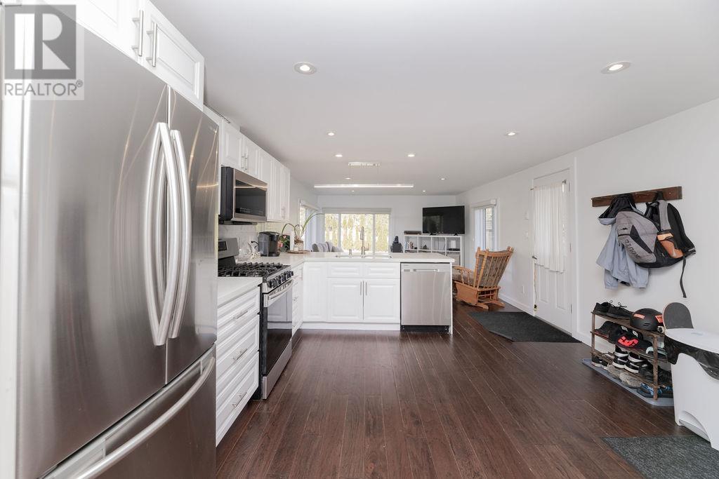 763 TRICKLEBROOK WAY