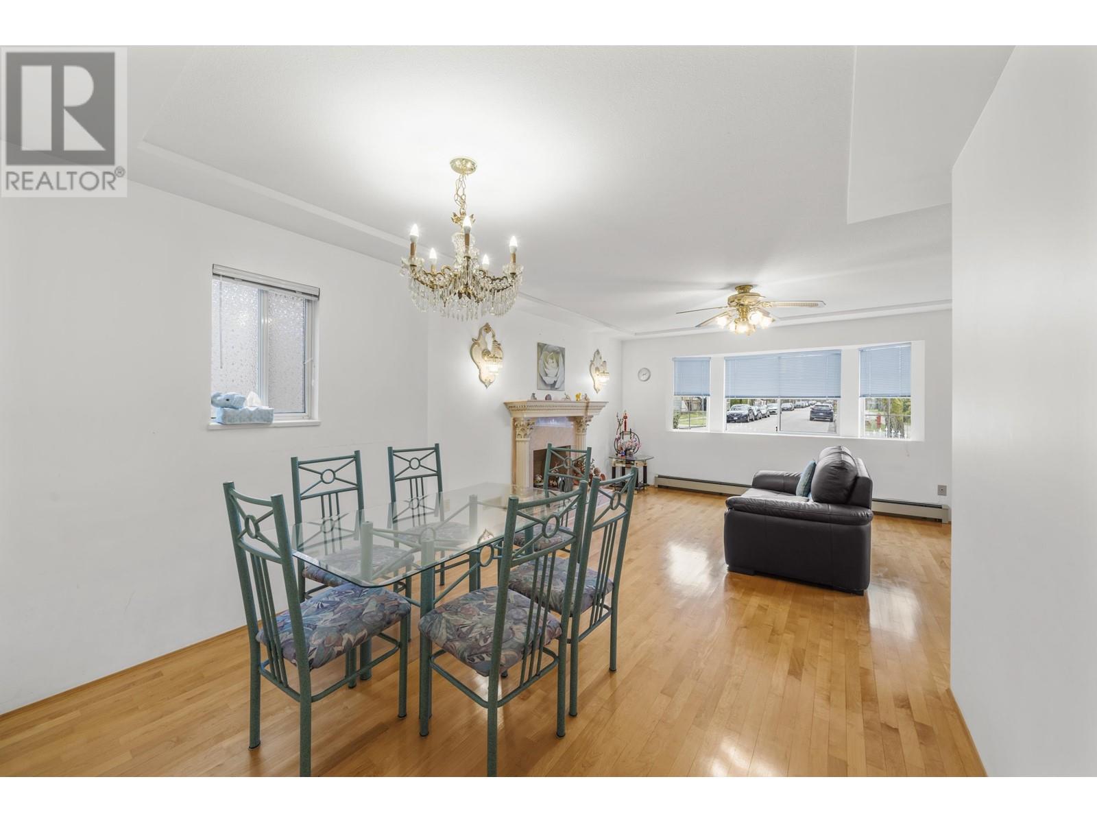 1747 E 37th Avenue, Vancouver, British Columbia  V5P 1E7 - Photo 2 - R2975935