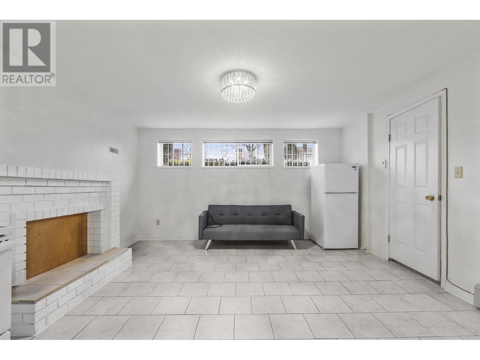 1747 E 37th Avenue, Vancouver, British Columbia  V5P 1E7 - Photo 21 - R2975935