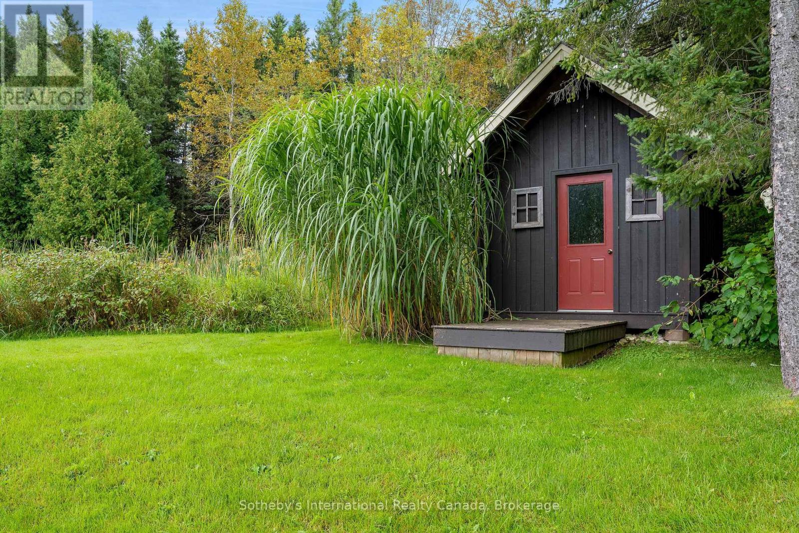 5 Purple Hill Lane, Clearview, Ontario  L0M 1G0 - Photo 38 - S12011452
