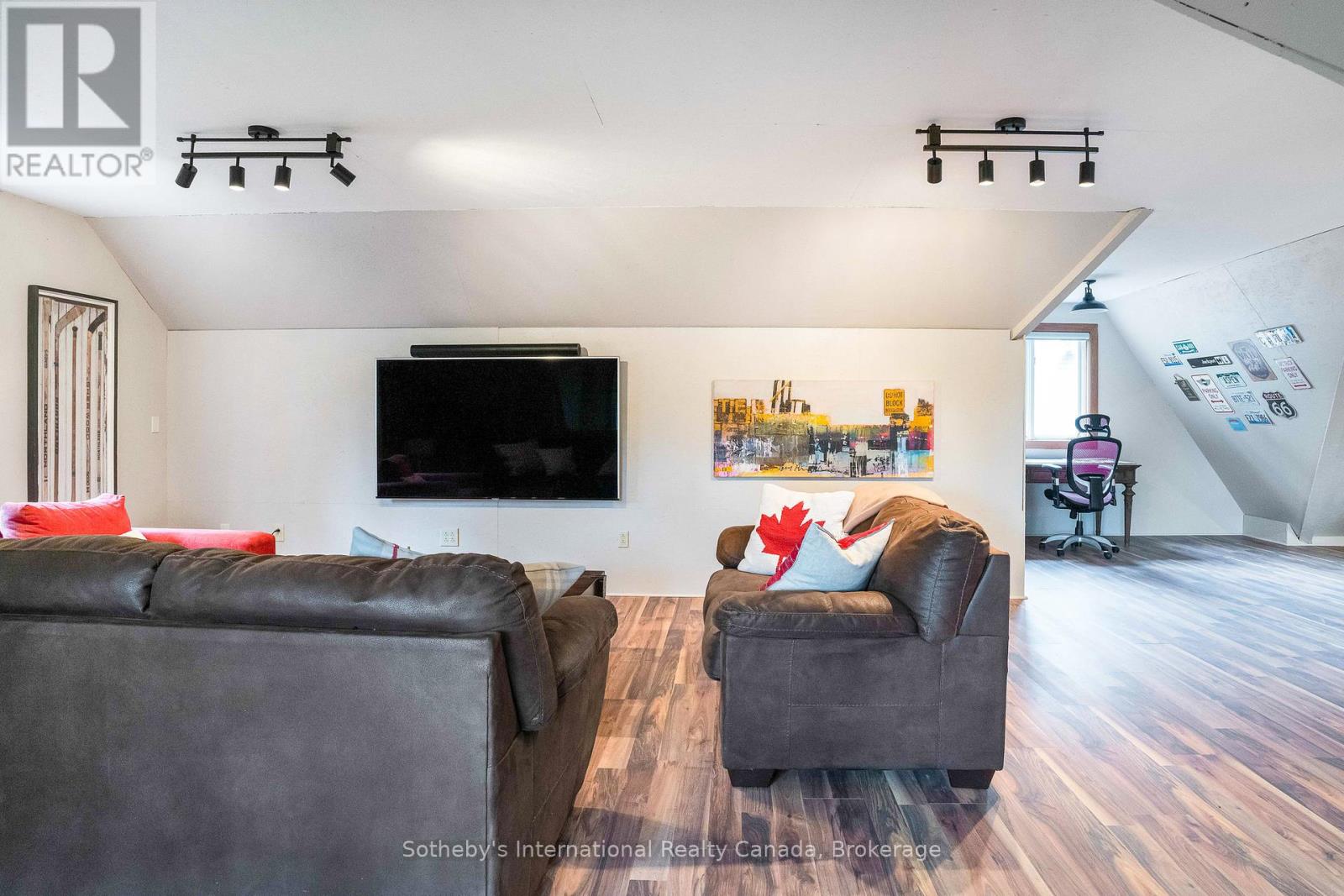 5 Purple Hill Lane, Clearview, Ontario  L0M 1G0 - Photo 41 - S12011452