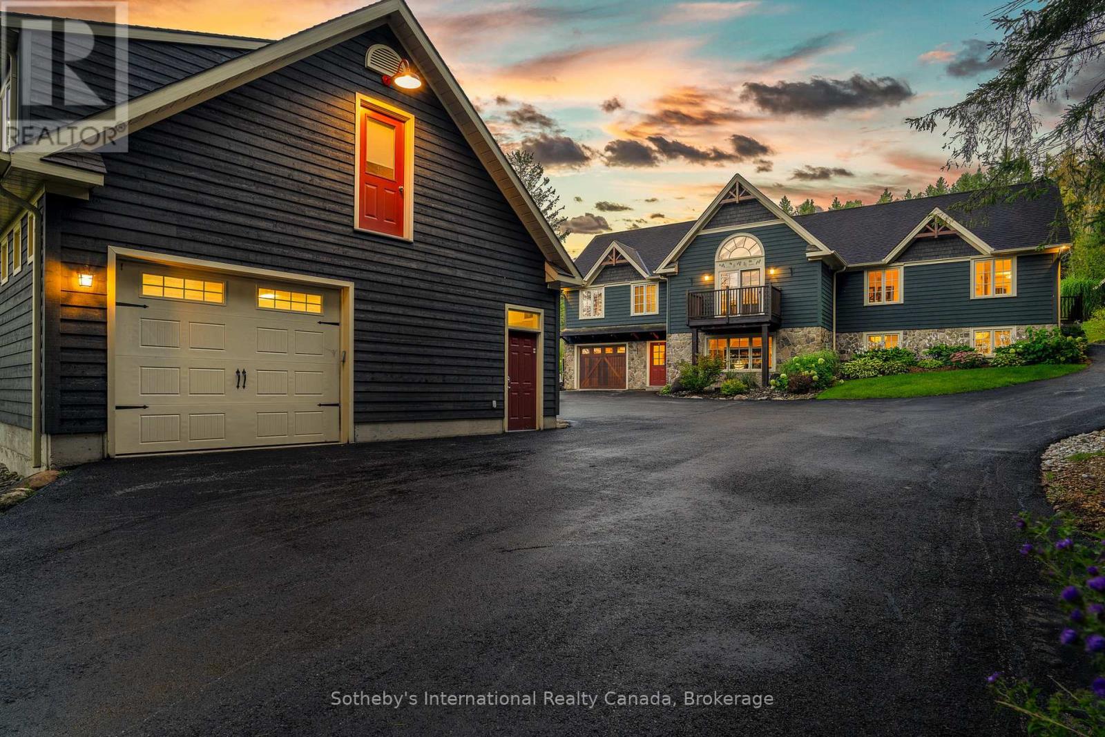 5 Purple Hill Lane, Clearview, Ontario  L0M 1G0 - Photo 5 - S12011452