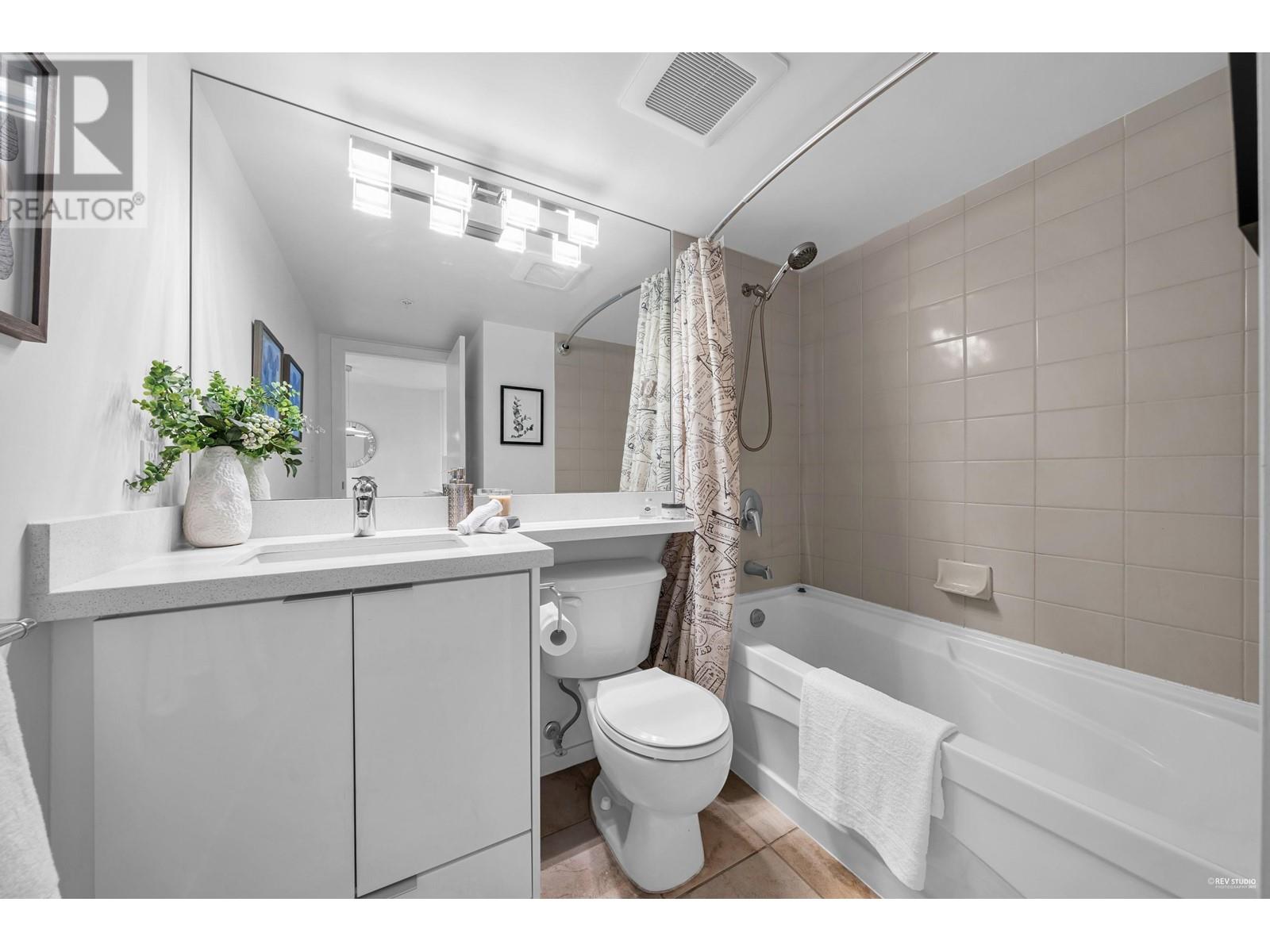 2305 1155 Seymour Street, Vancouver, British Columbia  V6B 3M7 - Photo 17 - R2975539