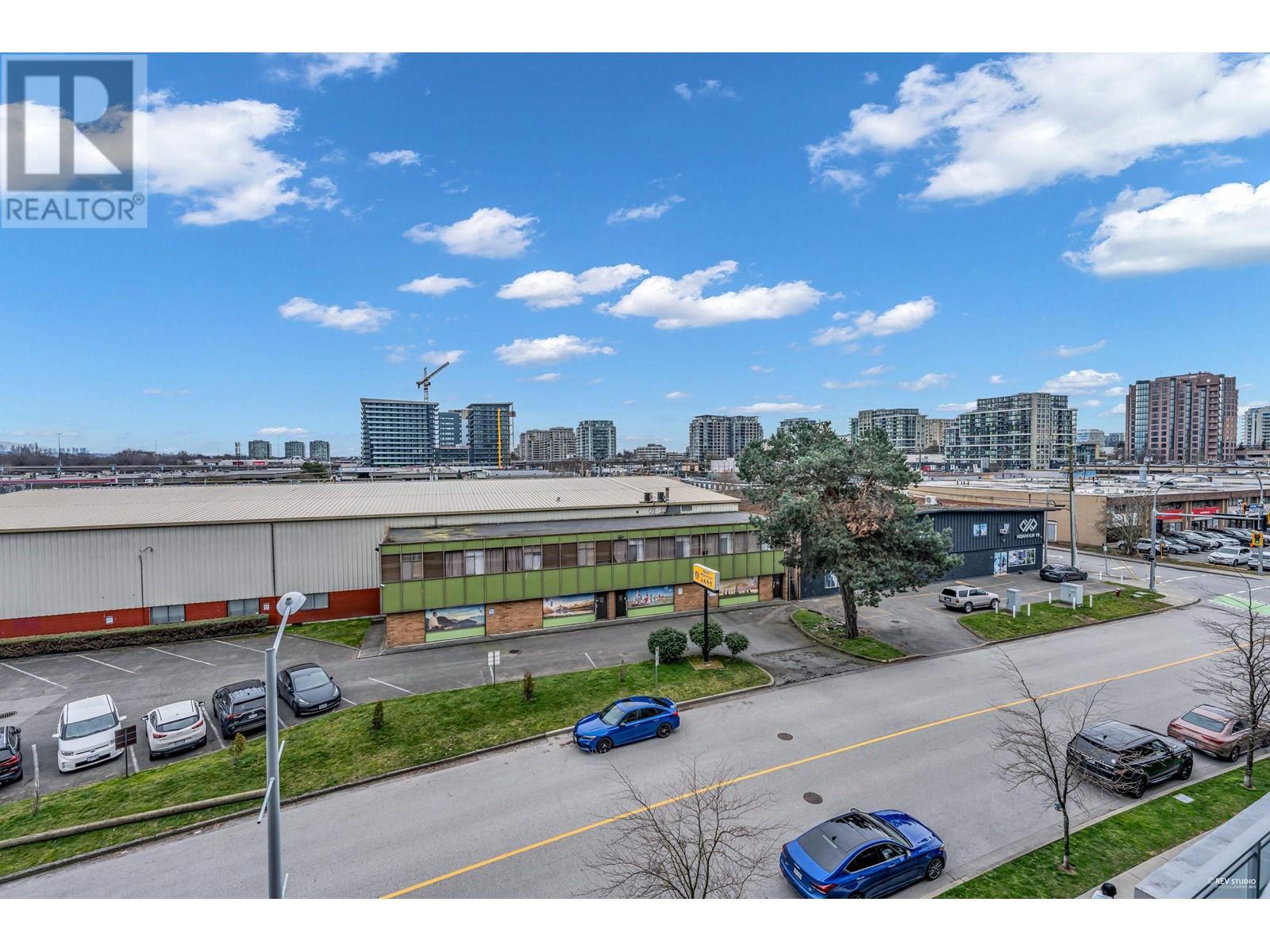 Listing Picture 20 of 29 : 501 5619 CEDARBRIDGE WAY, Richmond / 烈治文 - 魯藝地產 Yvonne Lu Group - MLS Medallion Club Member