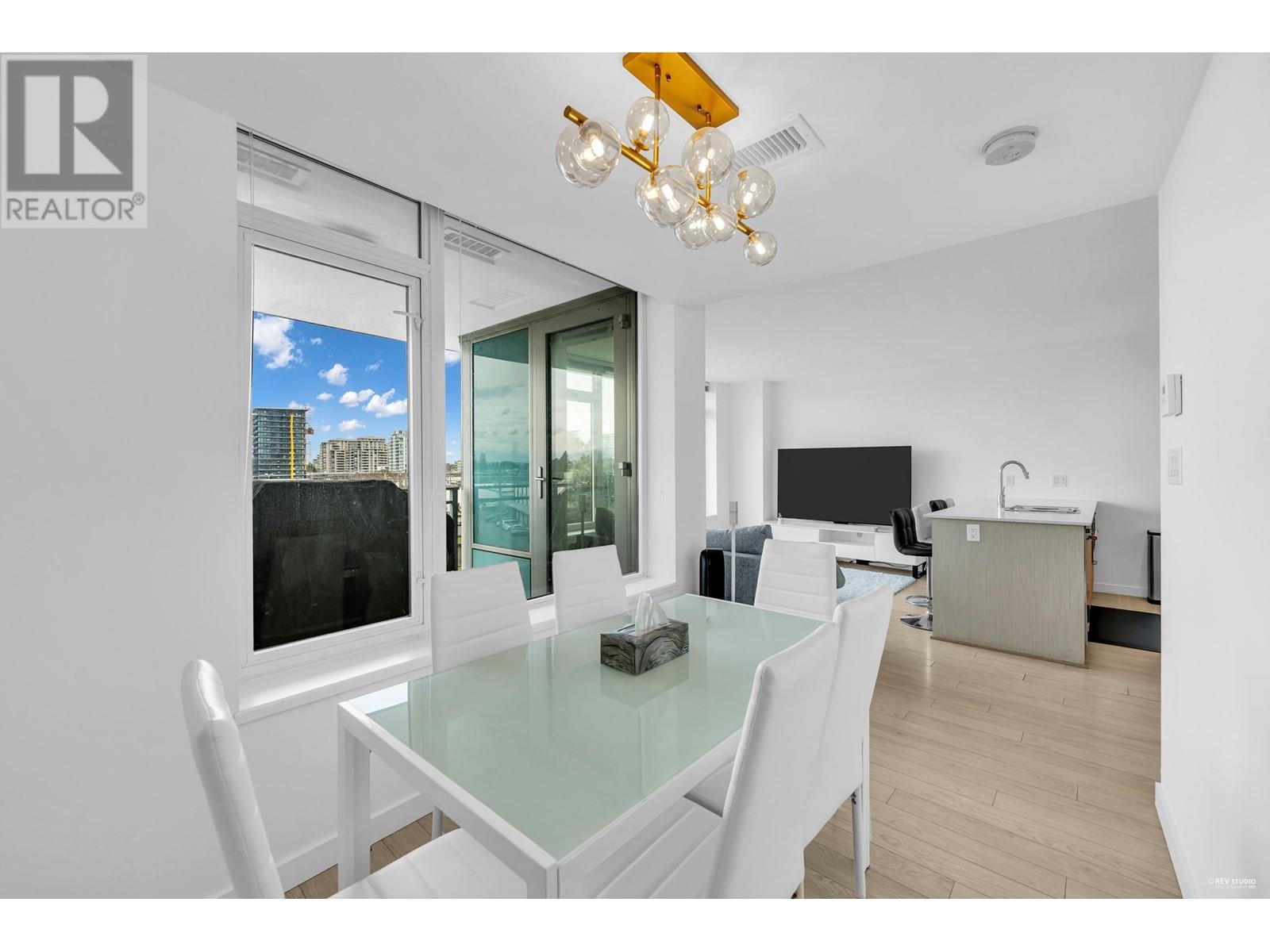 Listing Picture 13 of 29 : 501 5619 CEDARBRIDGE WAY, Richmond / 烈治文 - 魯藝地產 Yvonne Lu Group - MLS Medallion Club Member