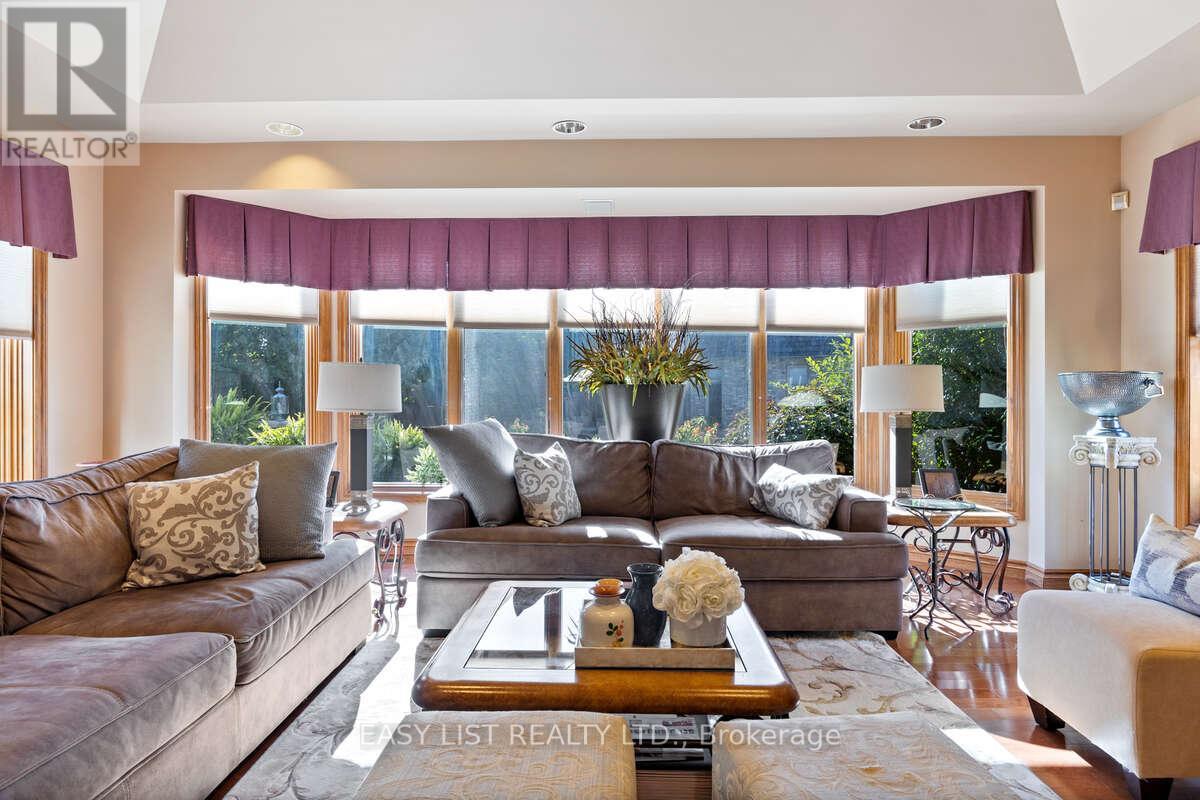 541 Kerr Crescent, Lakeshore, Ontario  N0R 1A0 - Photo 26 - X12011174