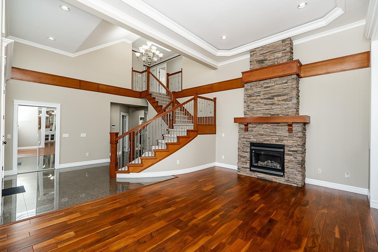 Property at 7568 149 STREET image 3