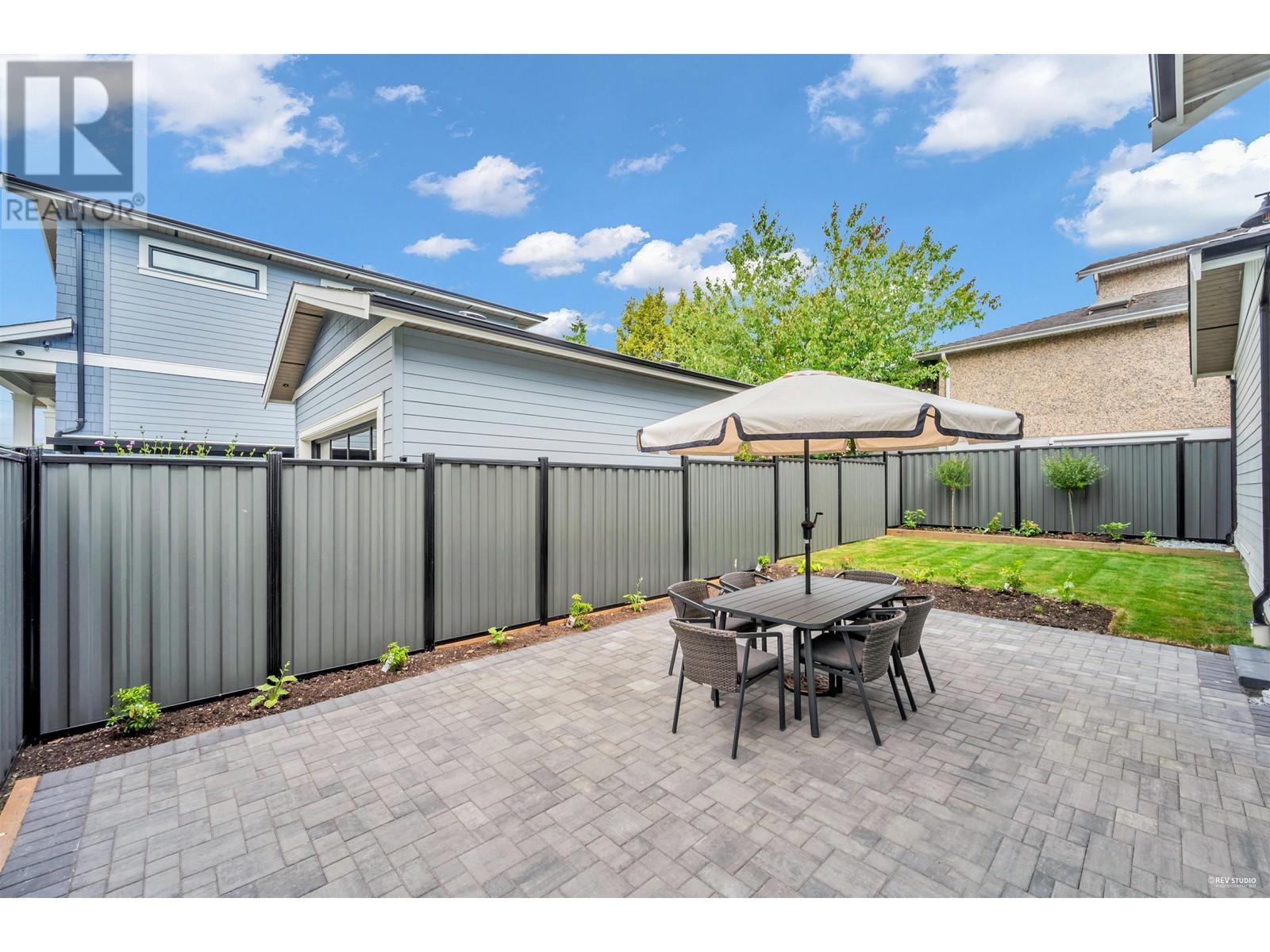 390 Seventh Avenue, New Westminster, British Columbia  V3L 2W1 - Photo 18 - R2973910