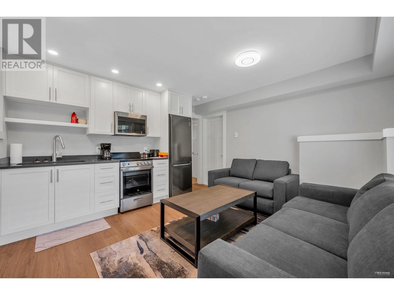 390 Seventh Avenue, New Westminster, British Columbia  V3L 2W1 - Photo 23 - R2973910