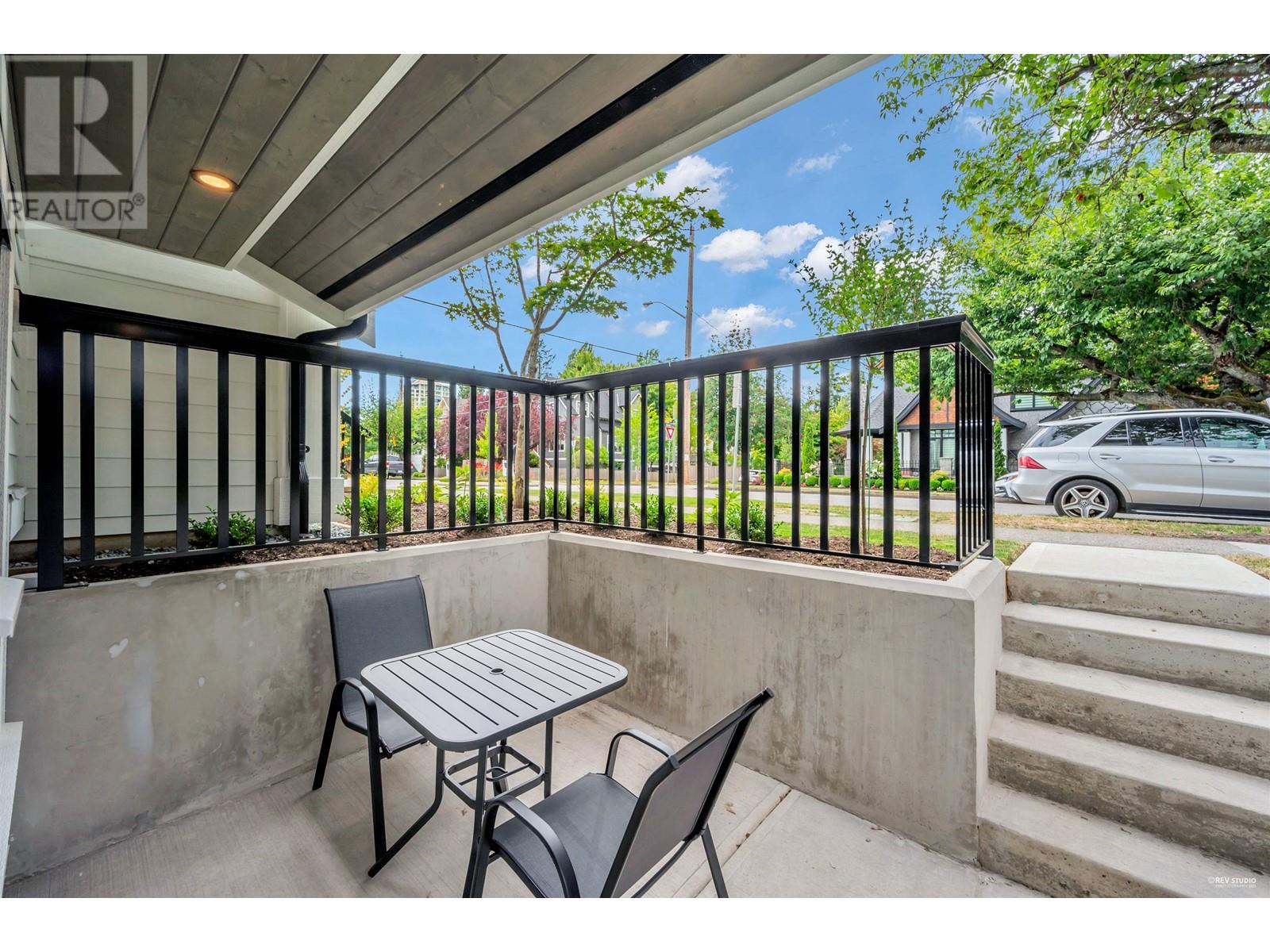 390 Seventh Avenue, New Westminster, British Columbia  V3L 2W1 - Photo 25 - R2973910