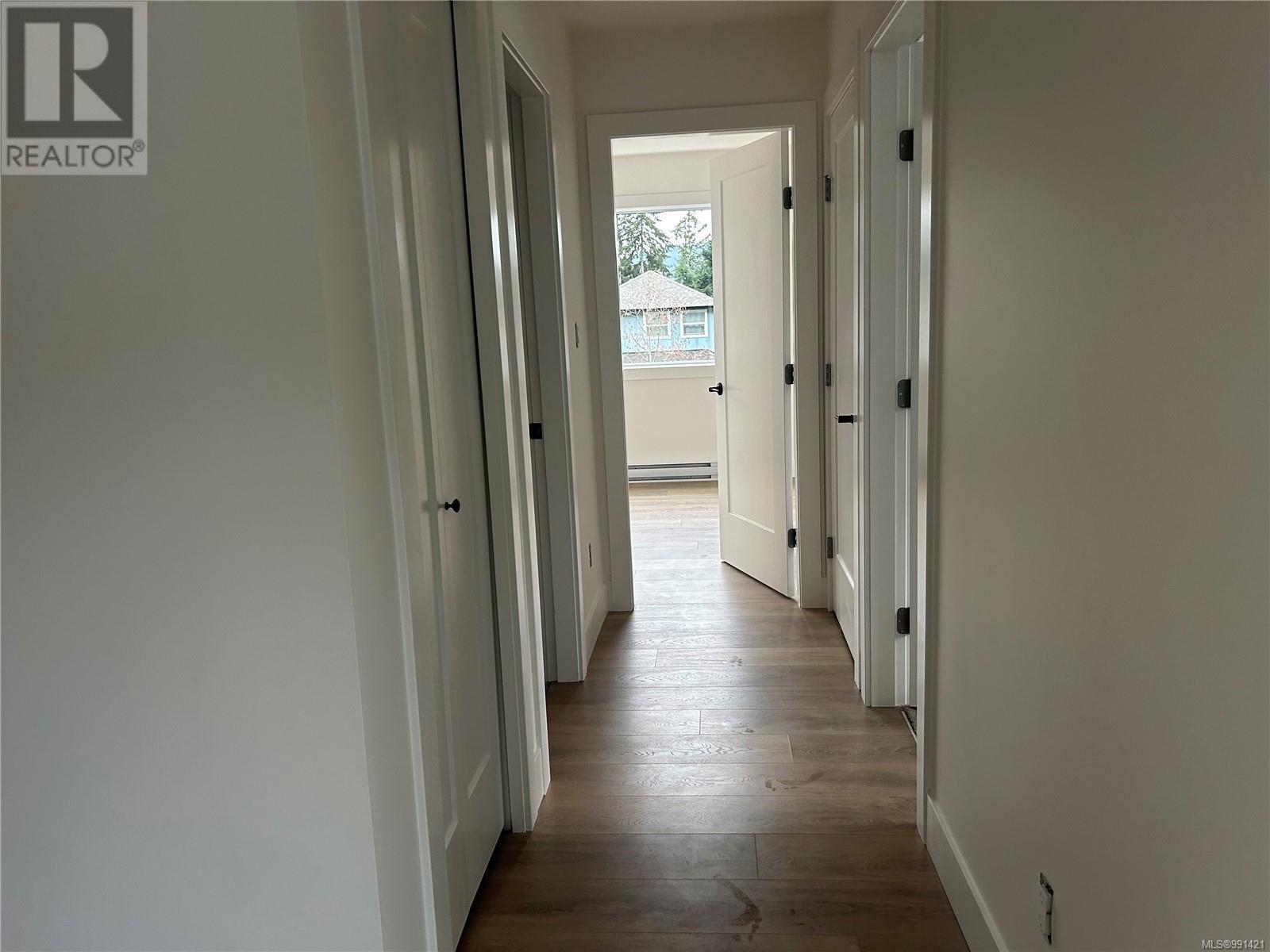 Property at 1076 Gammon Way image 5