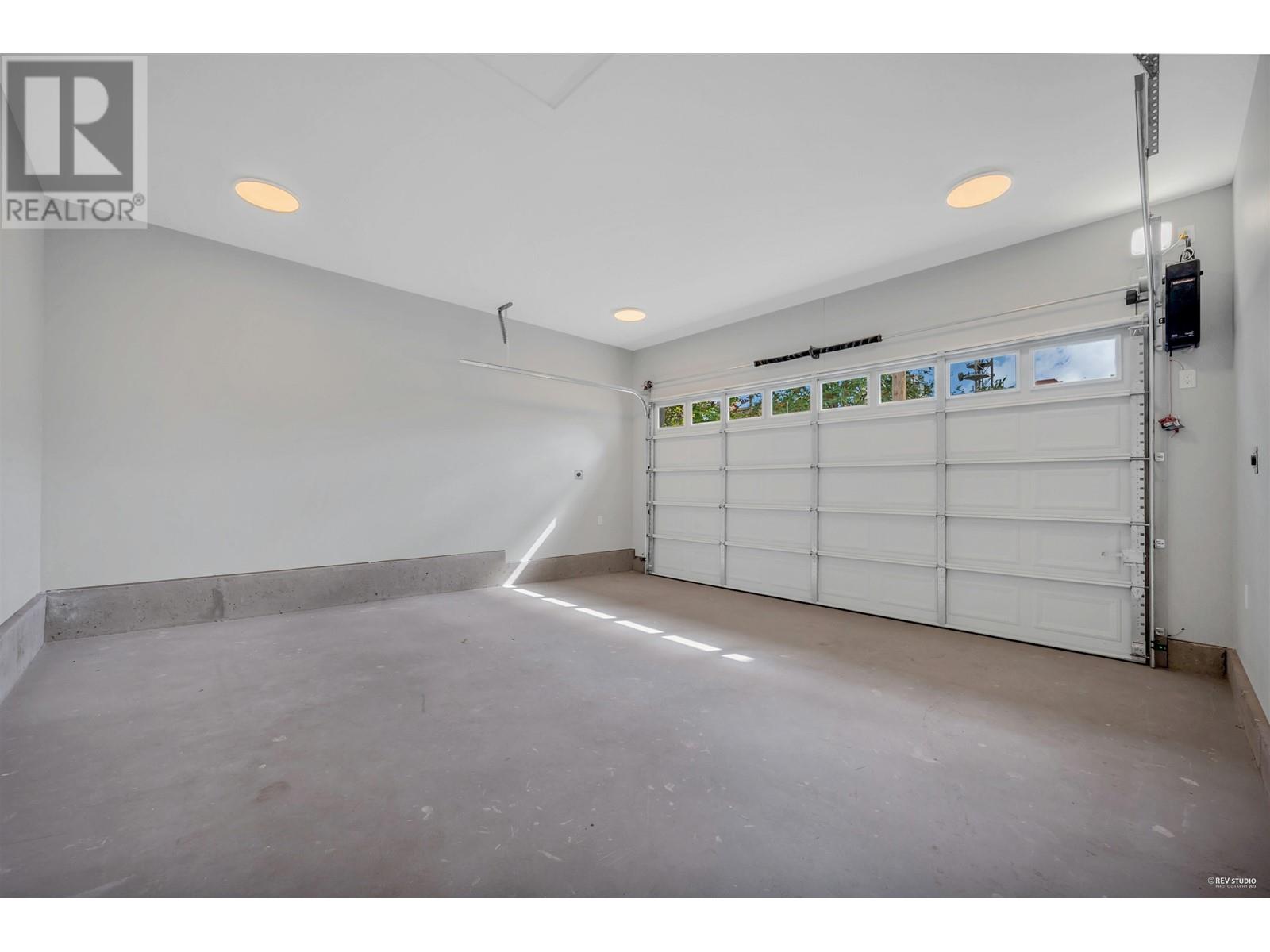390 Seventh Avenue, New Westminster, British Columbia  V3L 2W1 - Photo 20 - R2973910