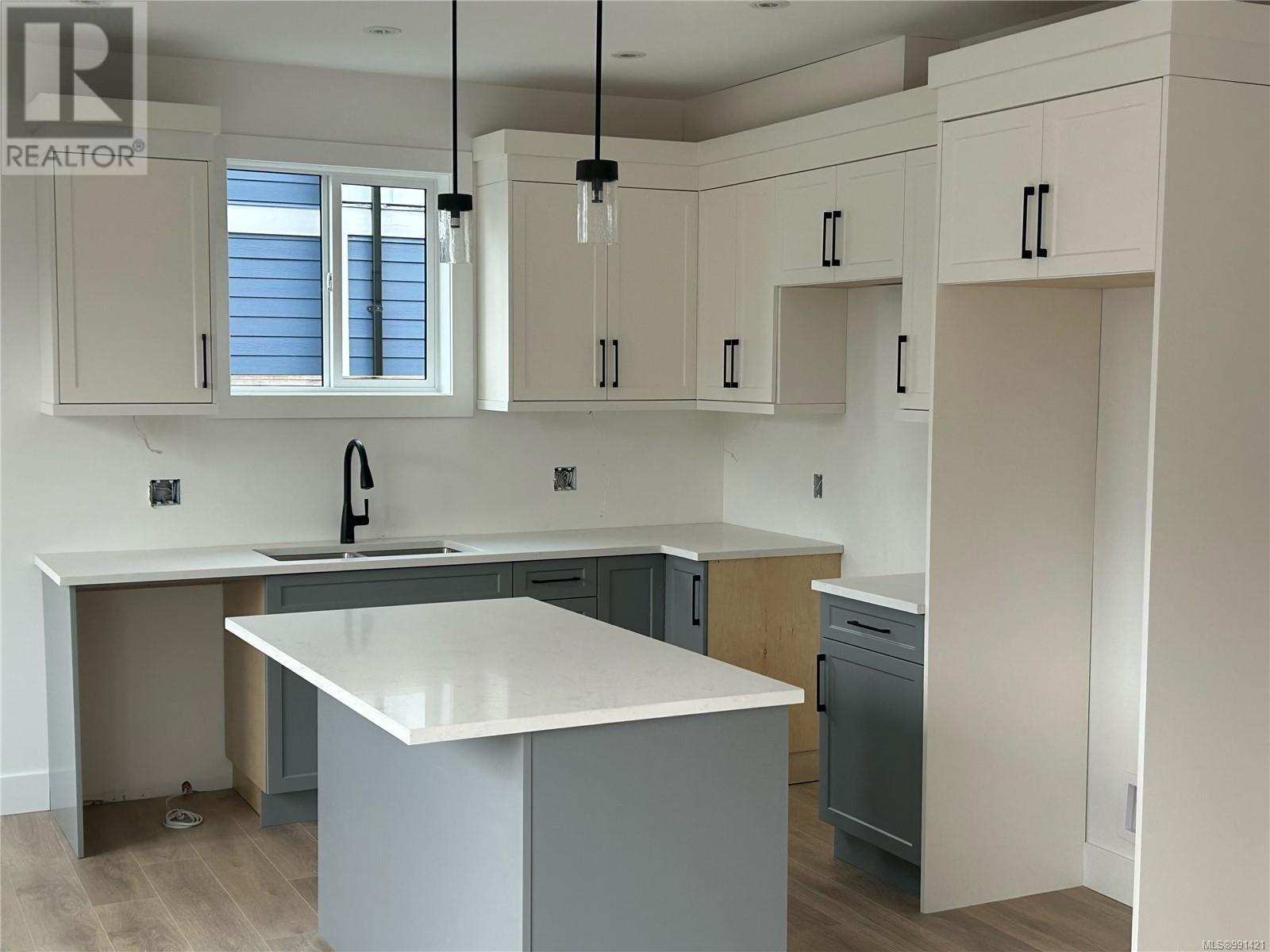 Property at 1076 Gammon Way image 1