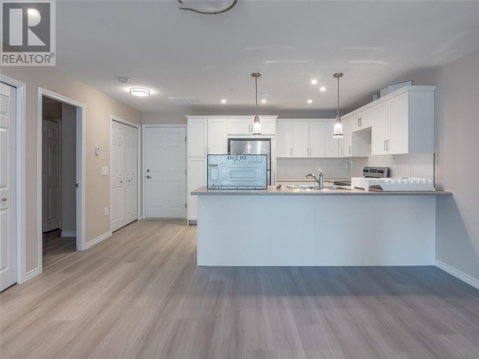 Property at 3362 SKAHA LAKE Road Unit# 504 image 2