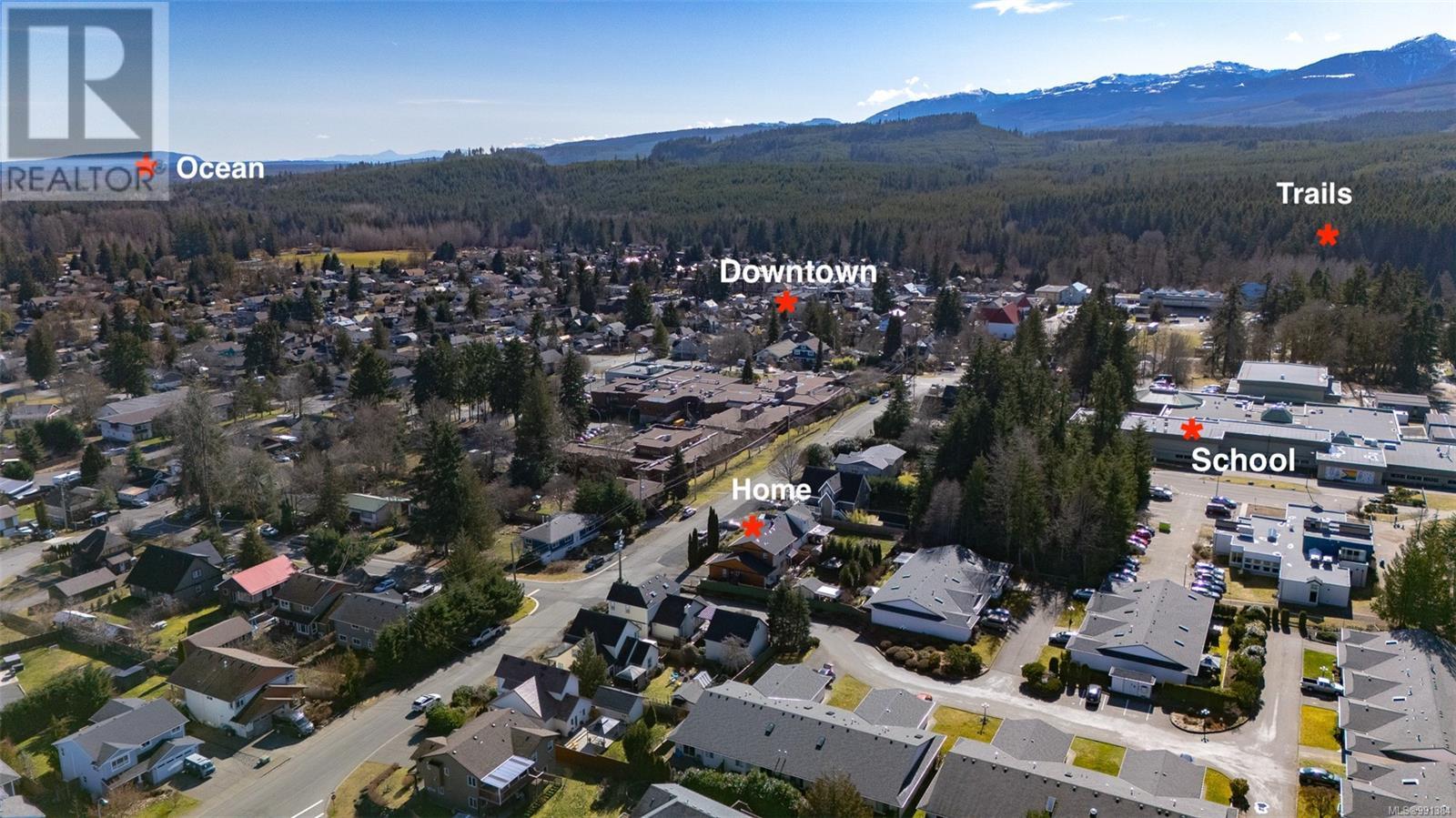 3353 First St, Cumberland, British Columbia  V0R 1S0 - Photo 34 - 991384