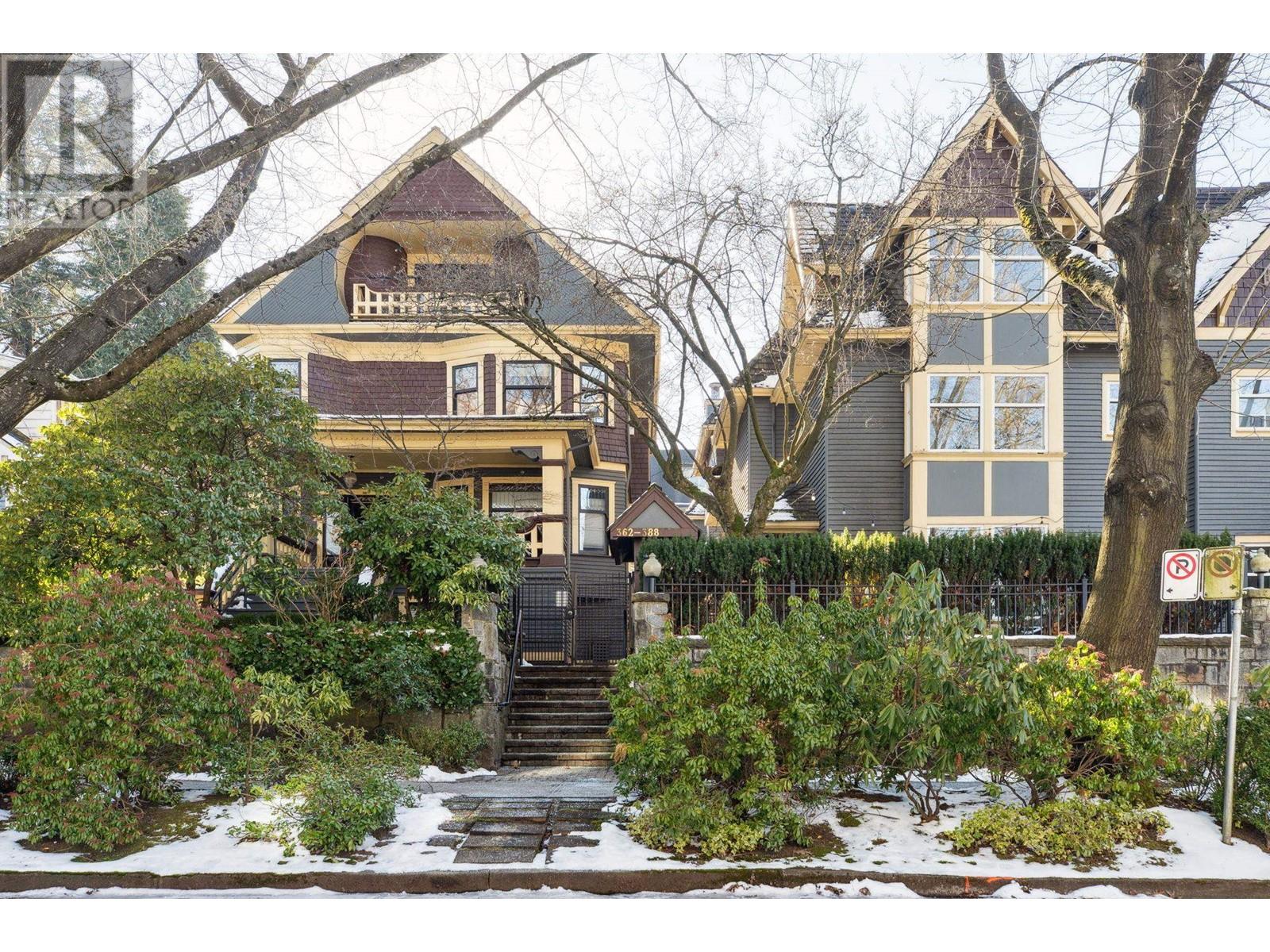 Listing Picture 33 of 35 : PH7 380 W 10TH AVENUE, Vancouver / 溫哥華 - 魯藝地產 Yvonne Lu Group - MLS Medallion Club Member